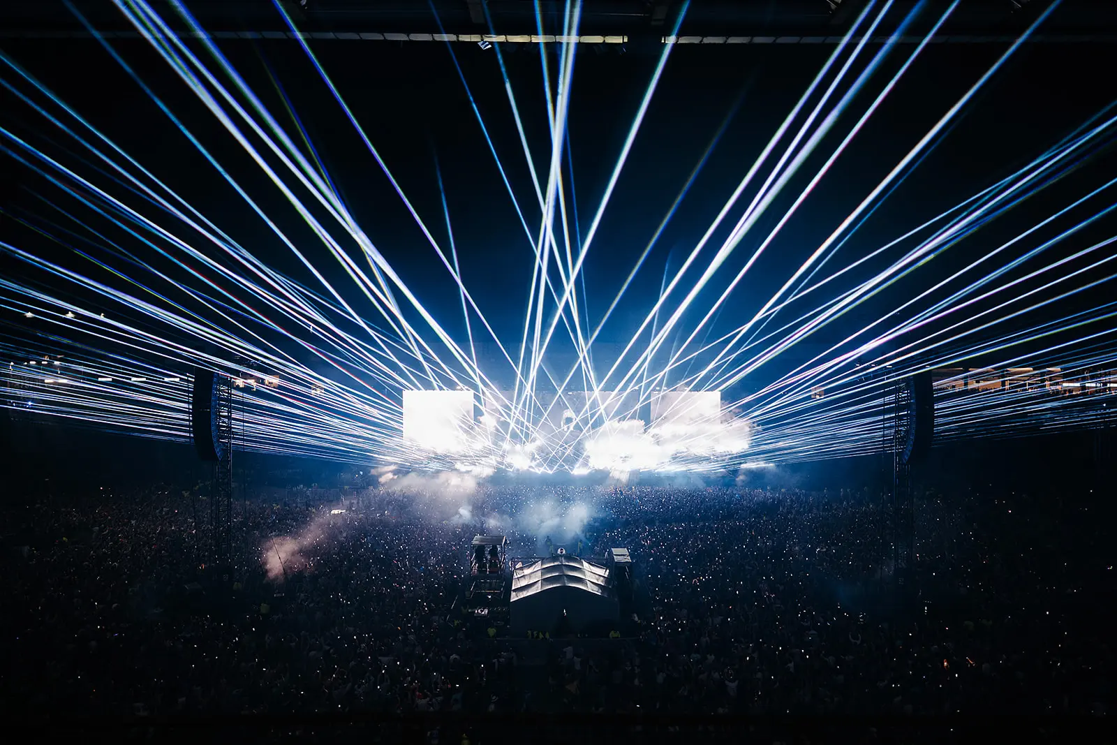 Calvin Harris thrills 100,000 fans during biggest ever Scottish homecoming weekend at Barclays Hampden