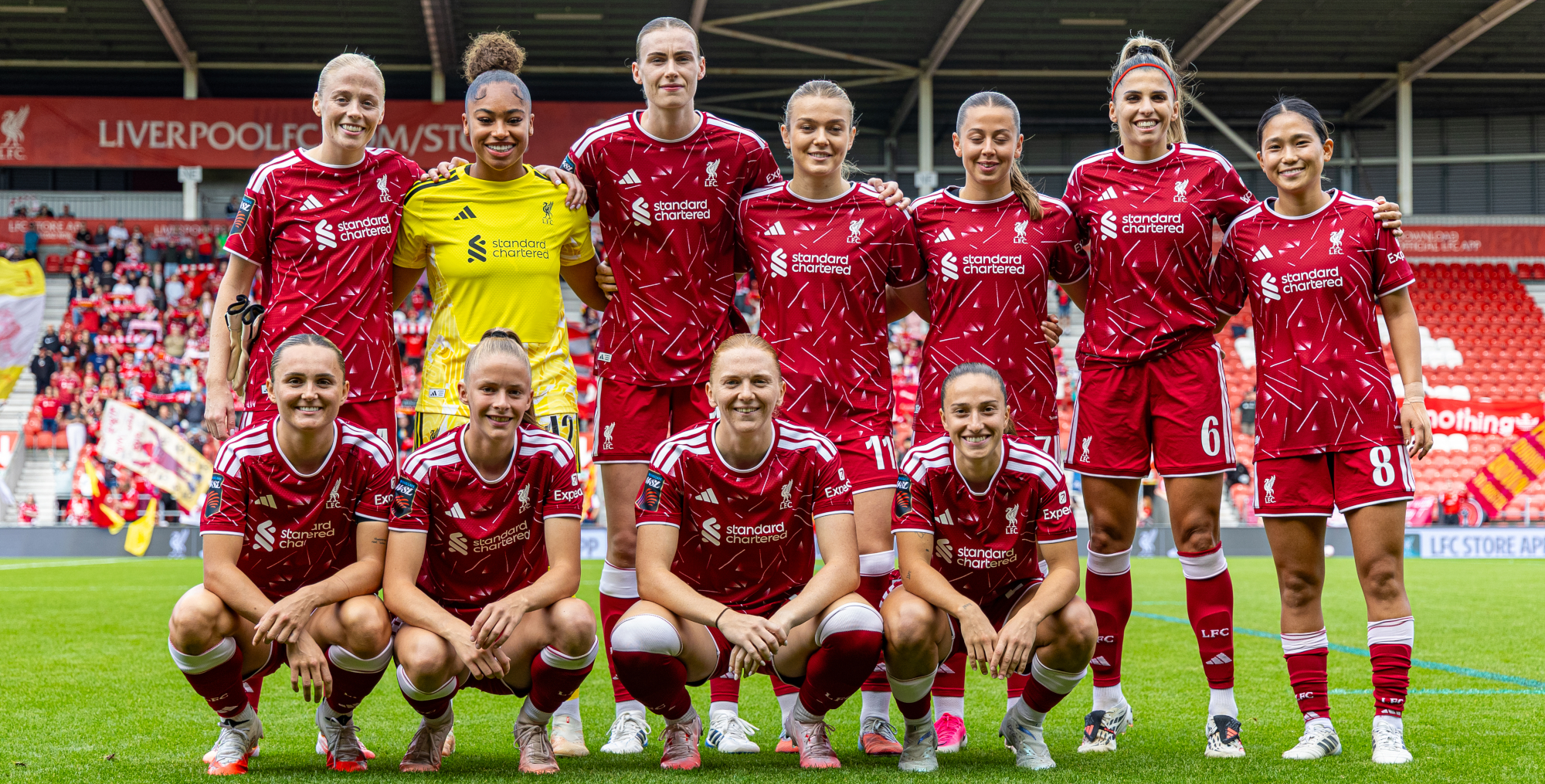 Women's squad page header