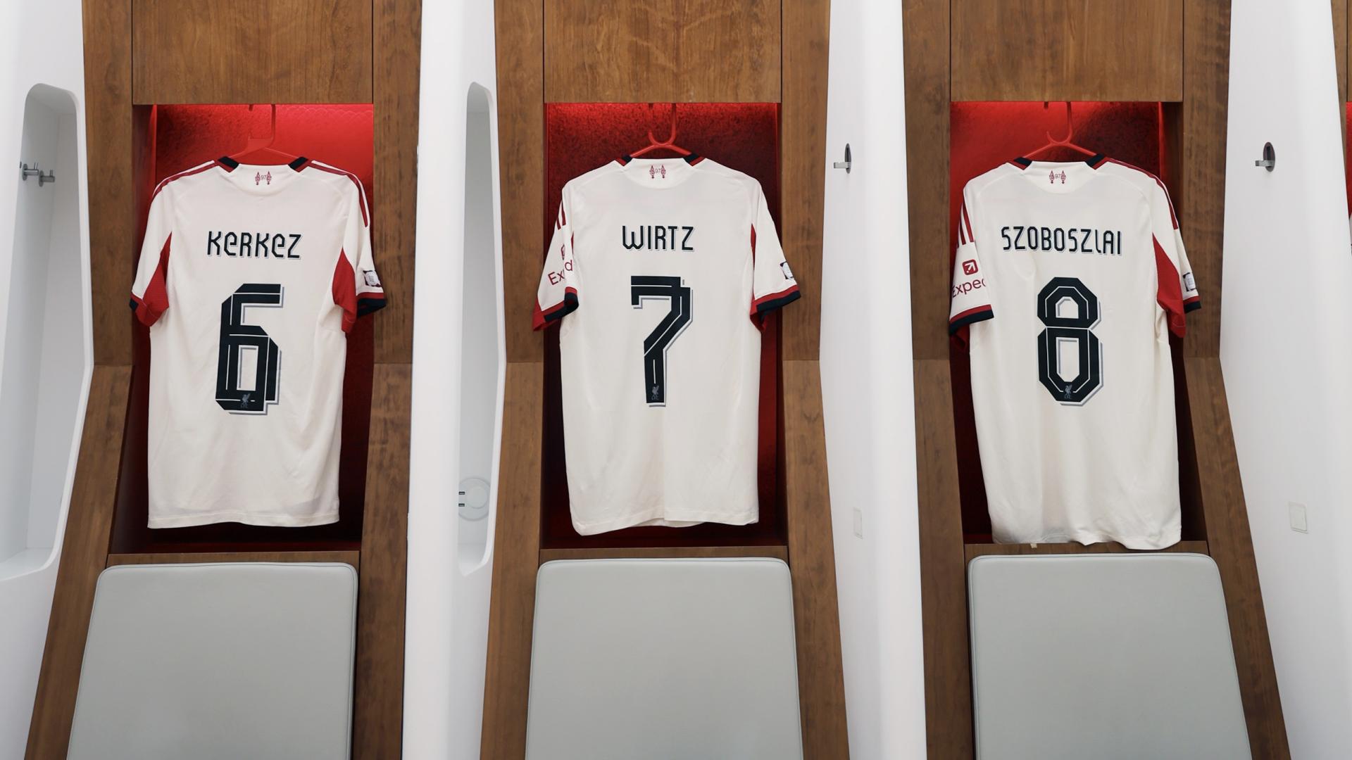 Which kit will Liverpool wear against Arsenal?