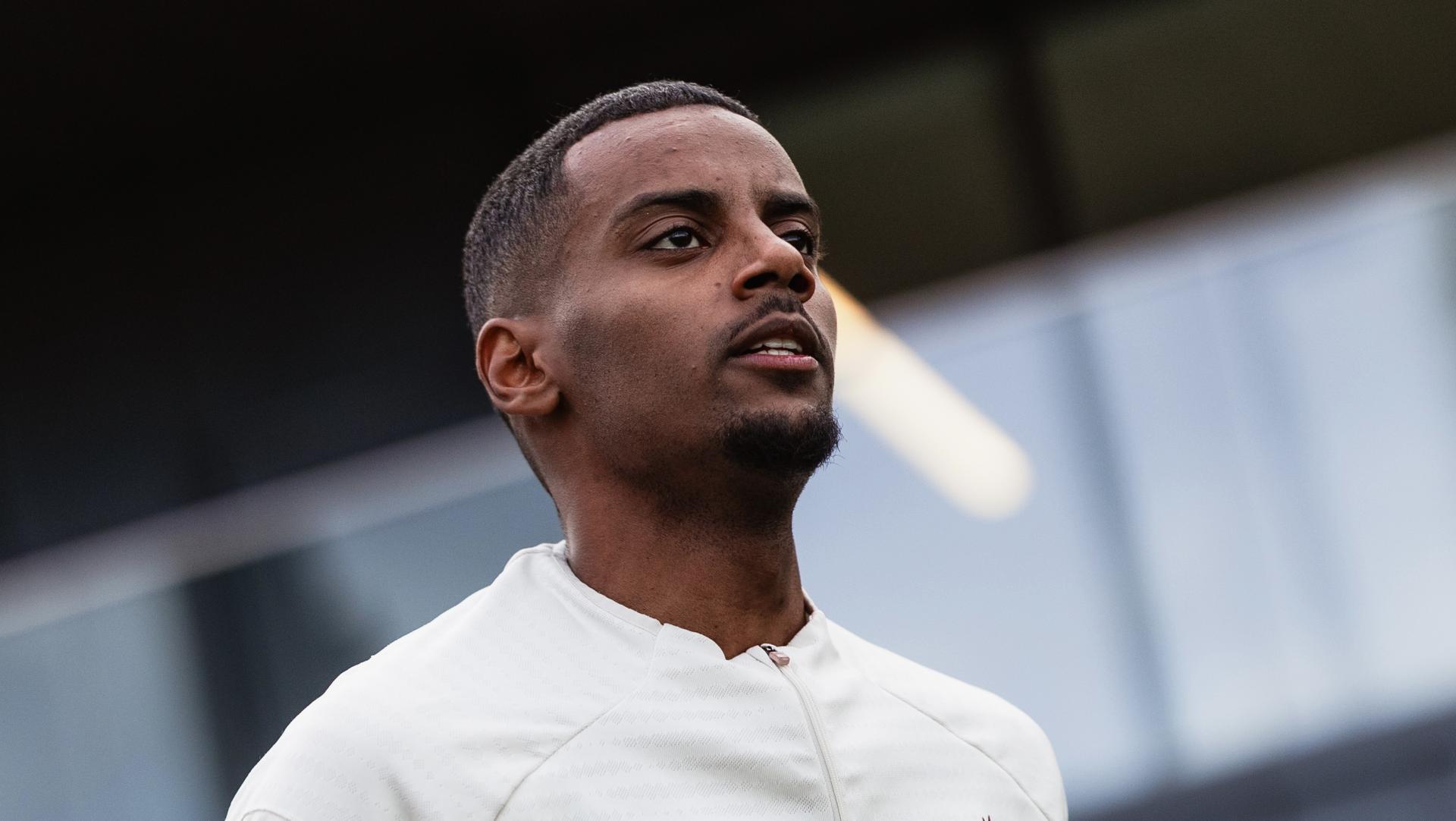 Alexander Isak interview: Sharpness, Merseyside derby and Hugo Ekitike support