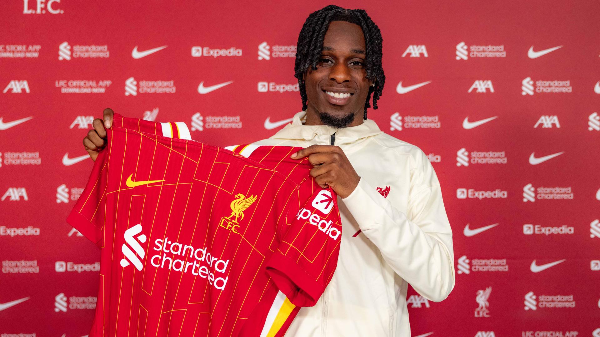 Competition: Win a signed Jeremie Frimpong shirt with MyLFC