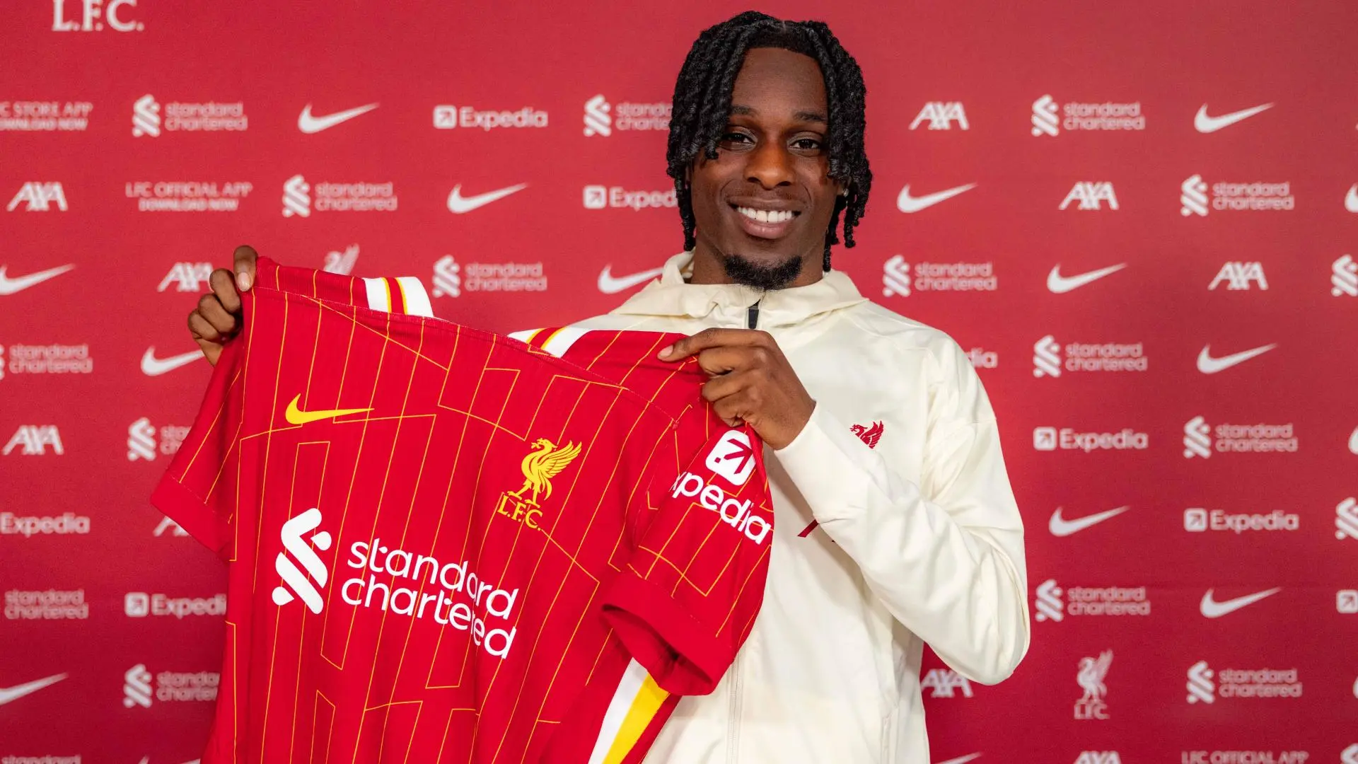 Competition: Win a signed Jeremie Frimpong shirt with MyLFC