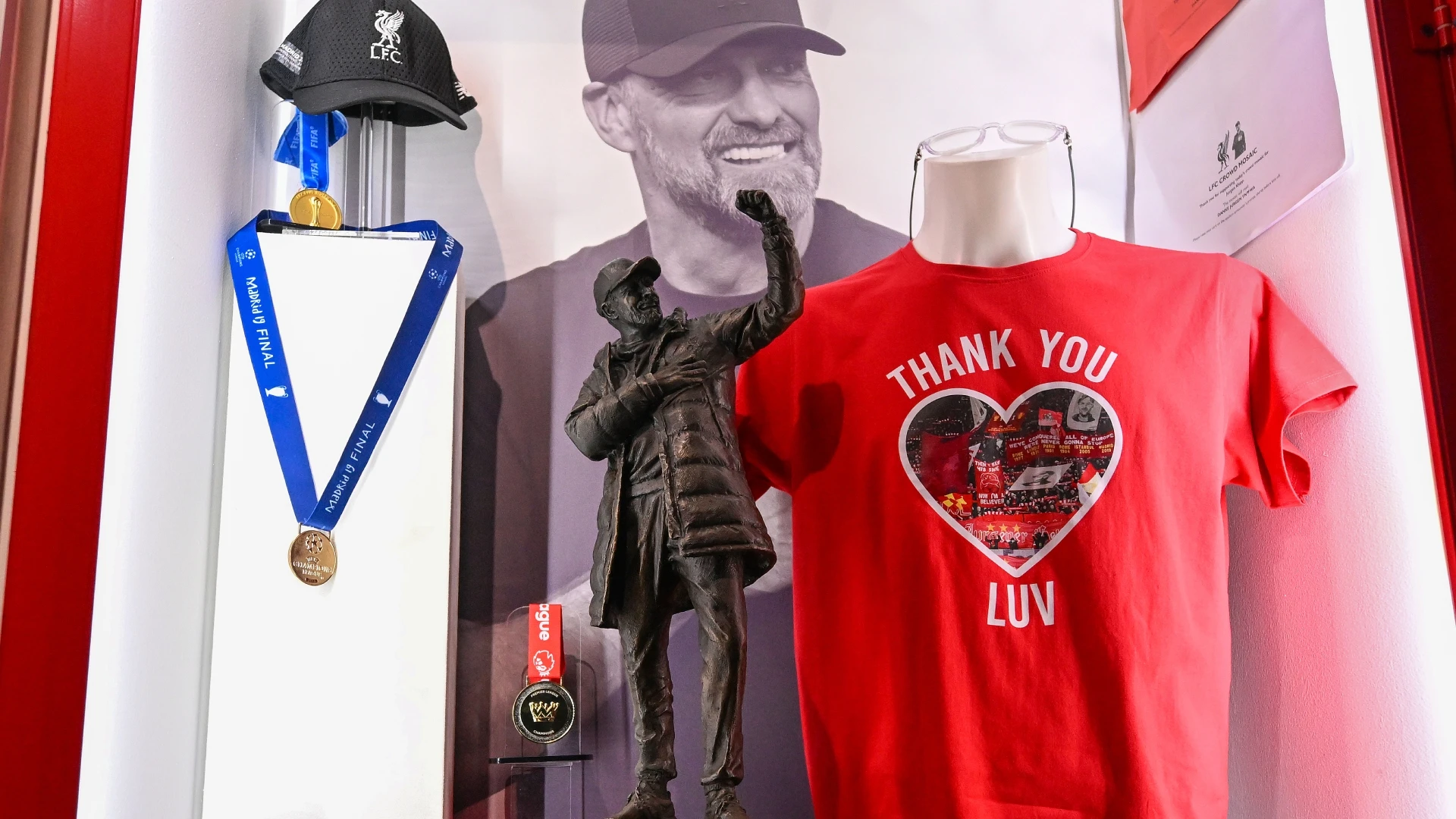 Jurgen Klopp statue unveiling