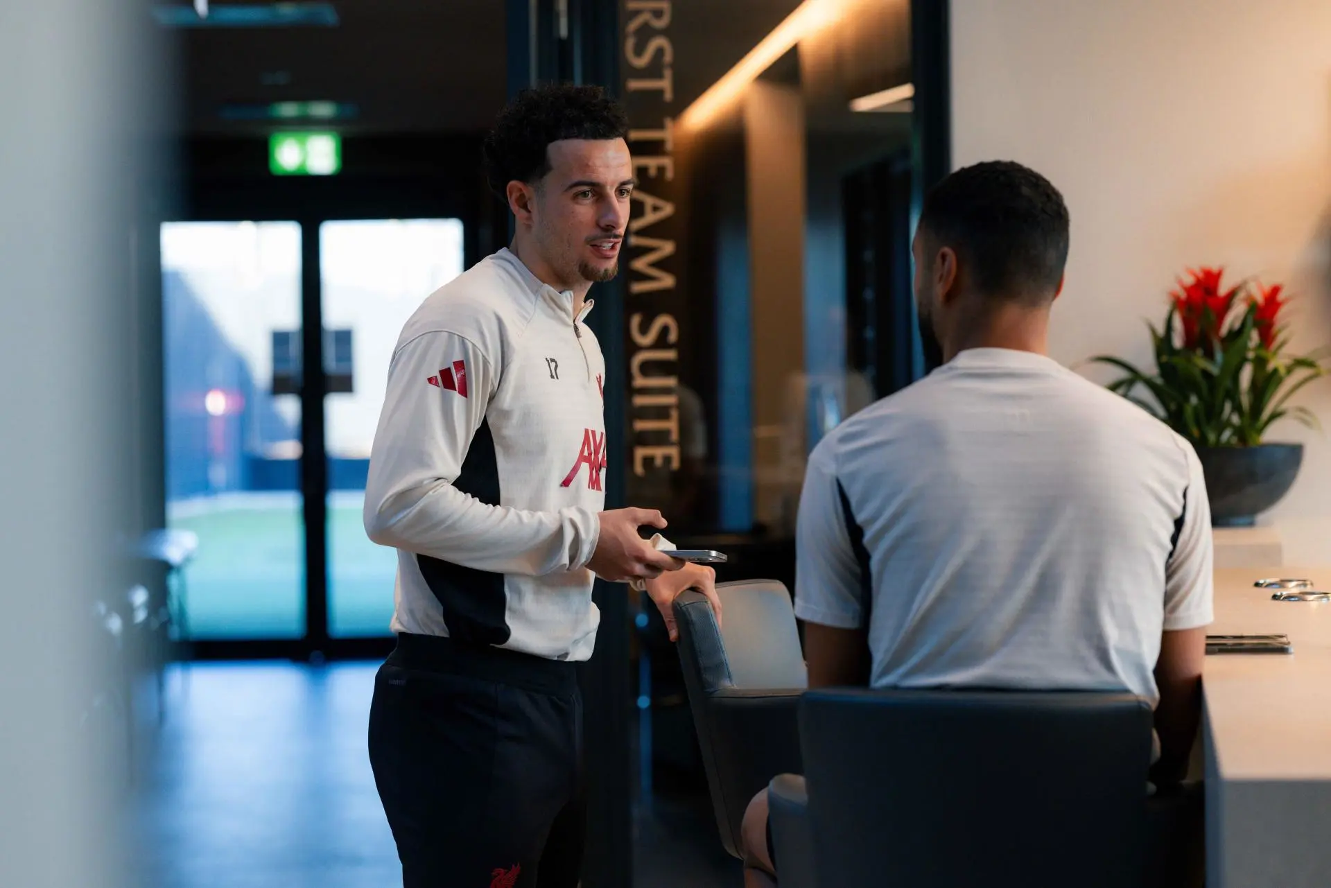 Embed (4c4820e6-196f-4672-9dba-0117bc115ecf)