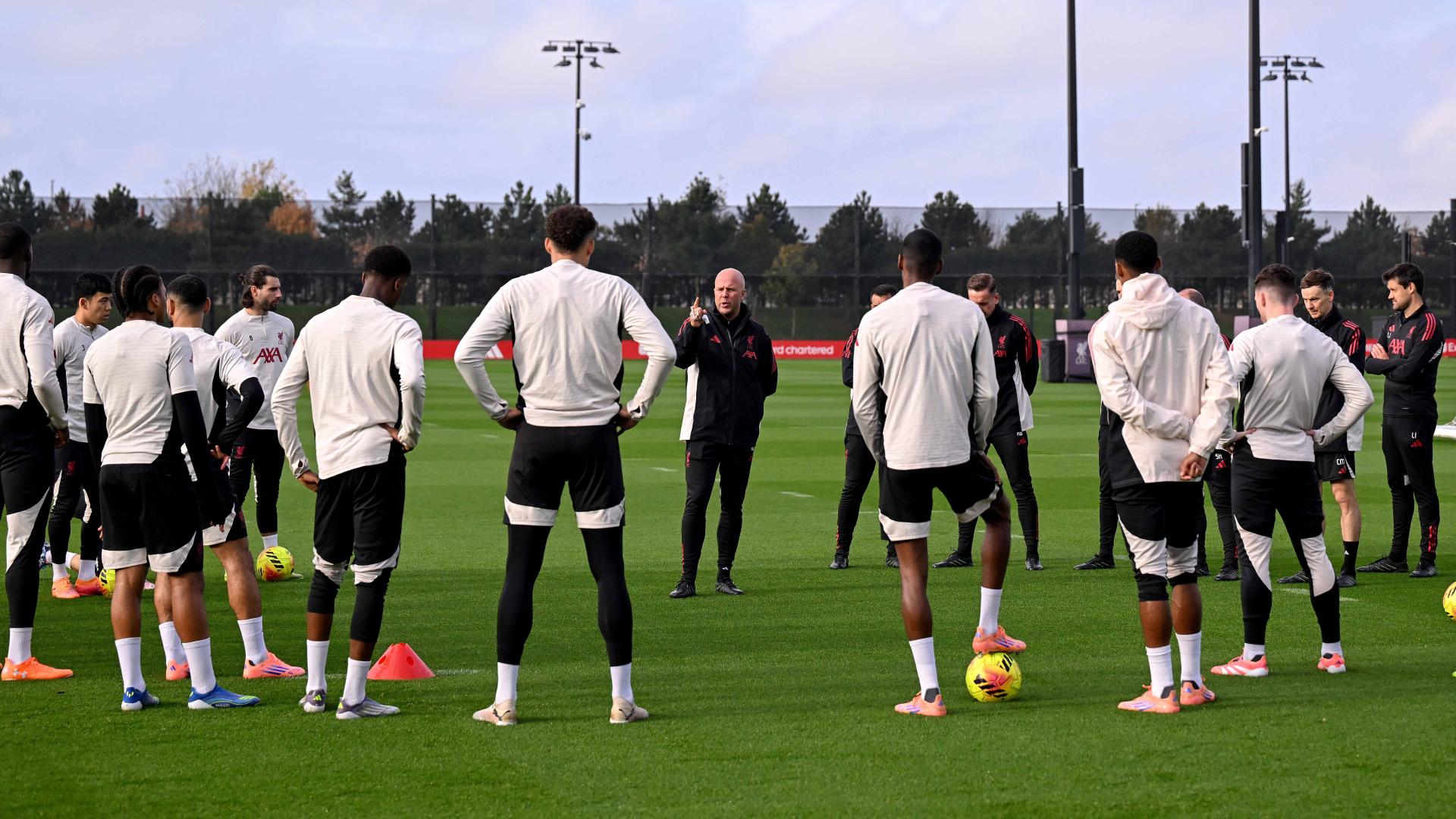 Liverpool v Sunderland: Team news
