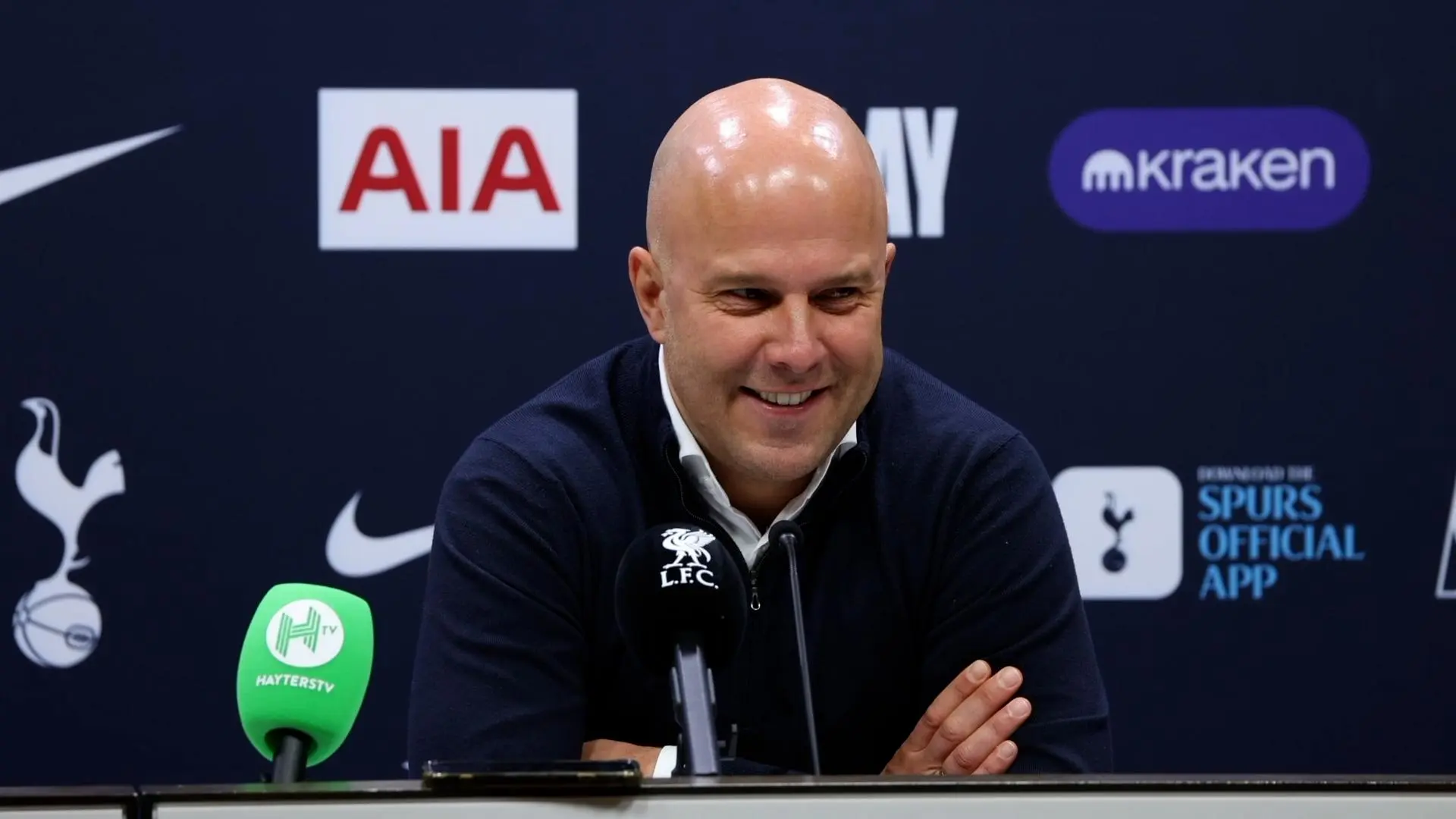 Watch Arne Slot's pre-Leicester City press conference