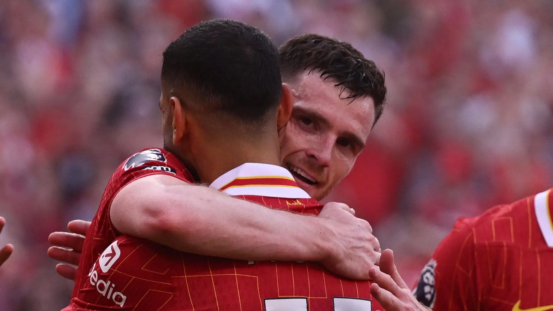 'I'll always be very grateful' - Arne Slot's tribute to Andy Robertson and Mo Salah