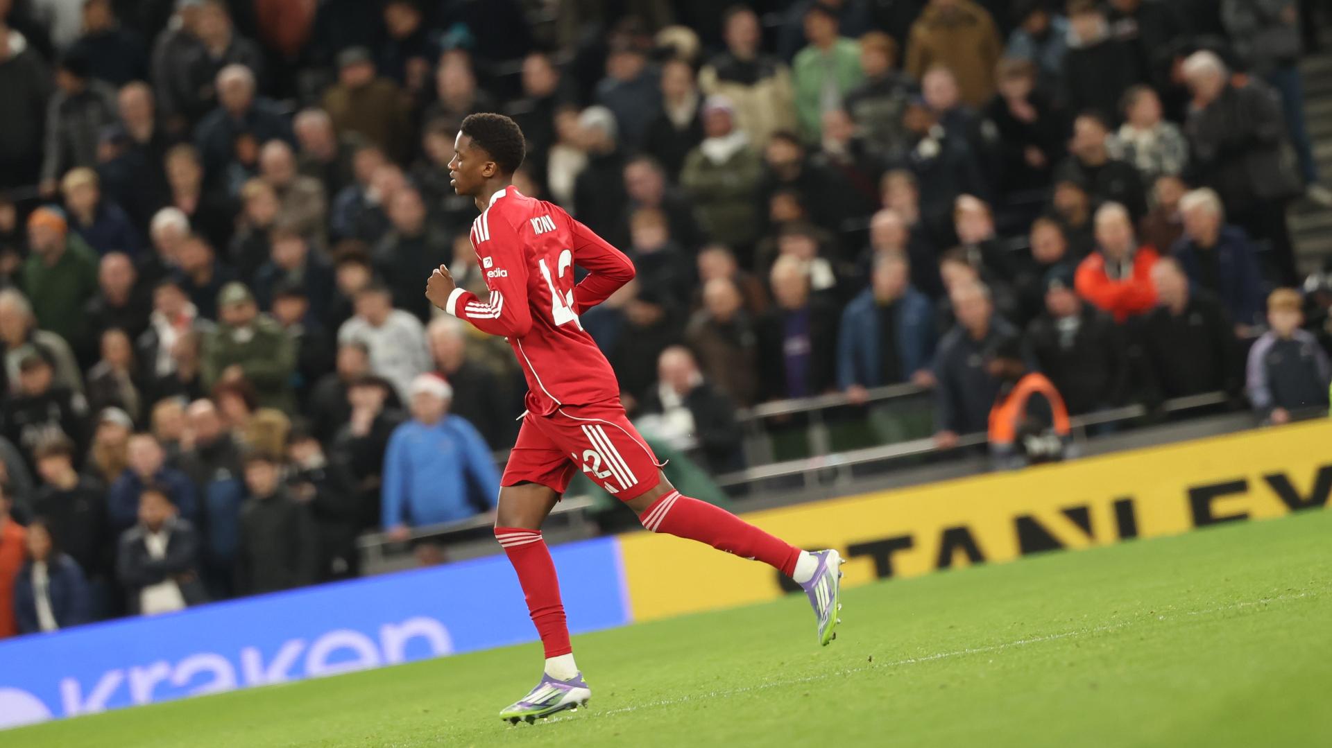Trey Nyoni makes Premier League debut