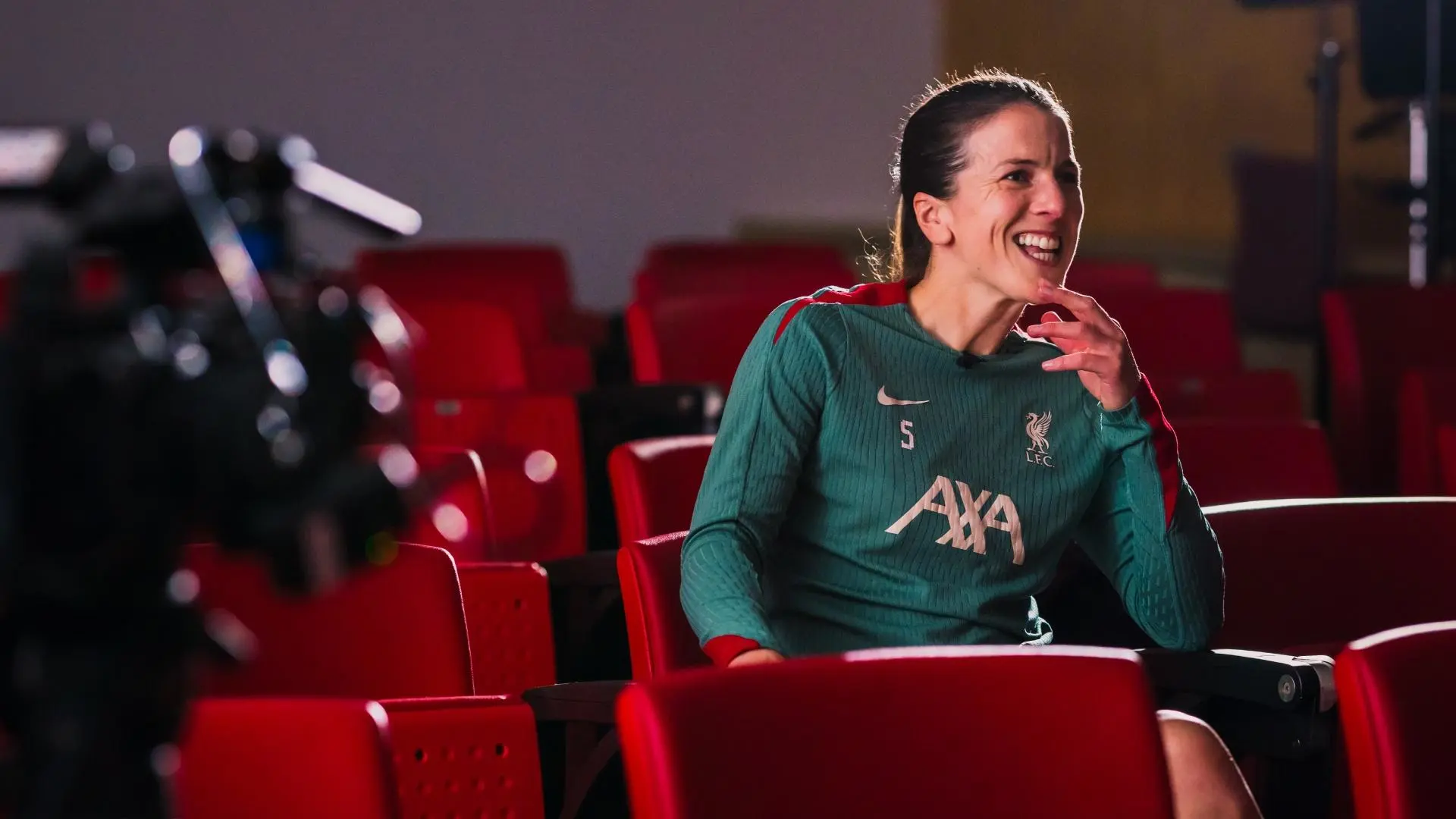 Watch the LFC Women squad's emotional tributes to Niamh Fahey