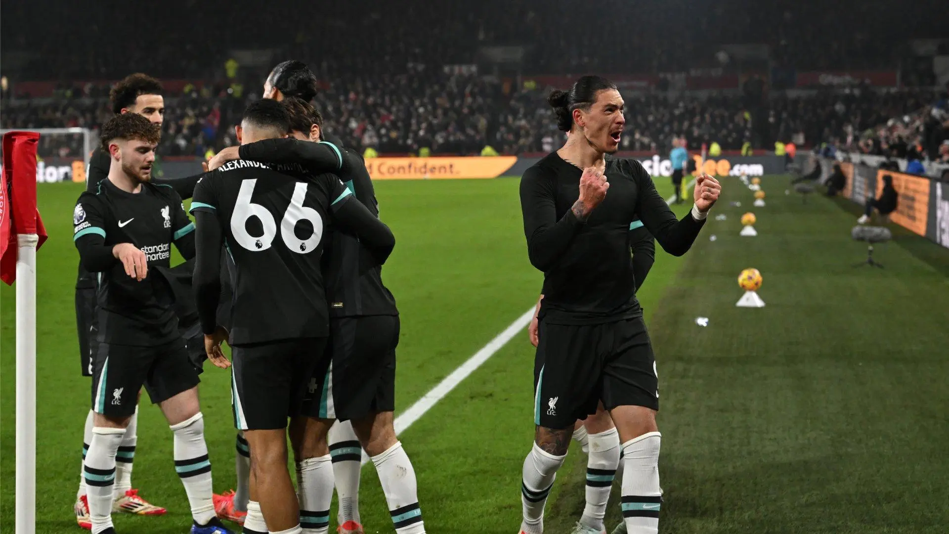 'We're not a team, we're a family' - Harvey Elliott on togetherness, Brentford win and Darwin Nunez