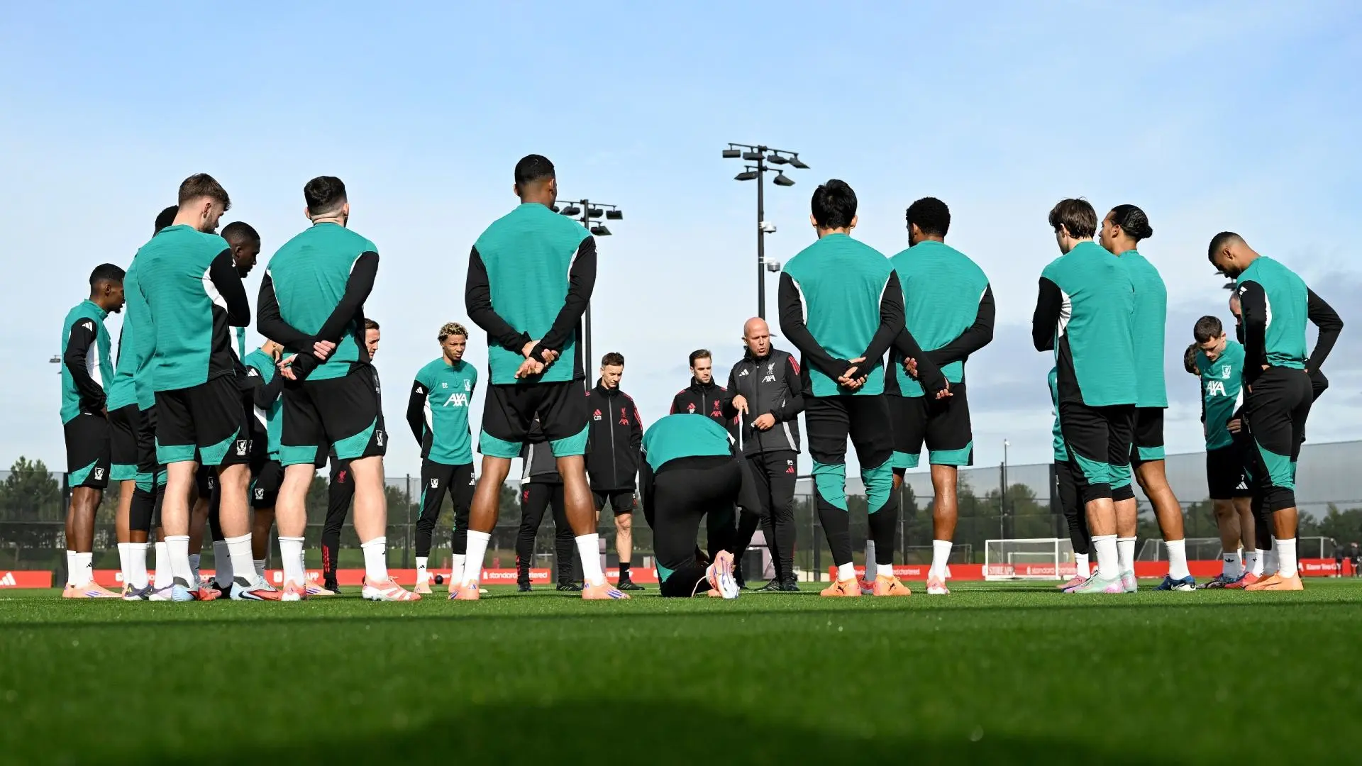 Galatasaray v Liverpool: Team news