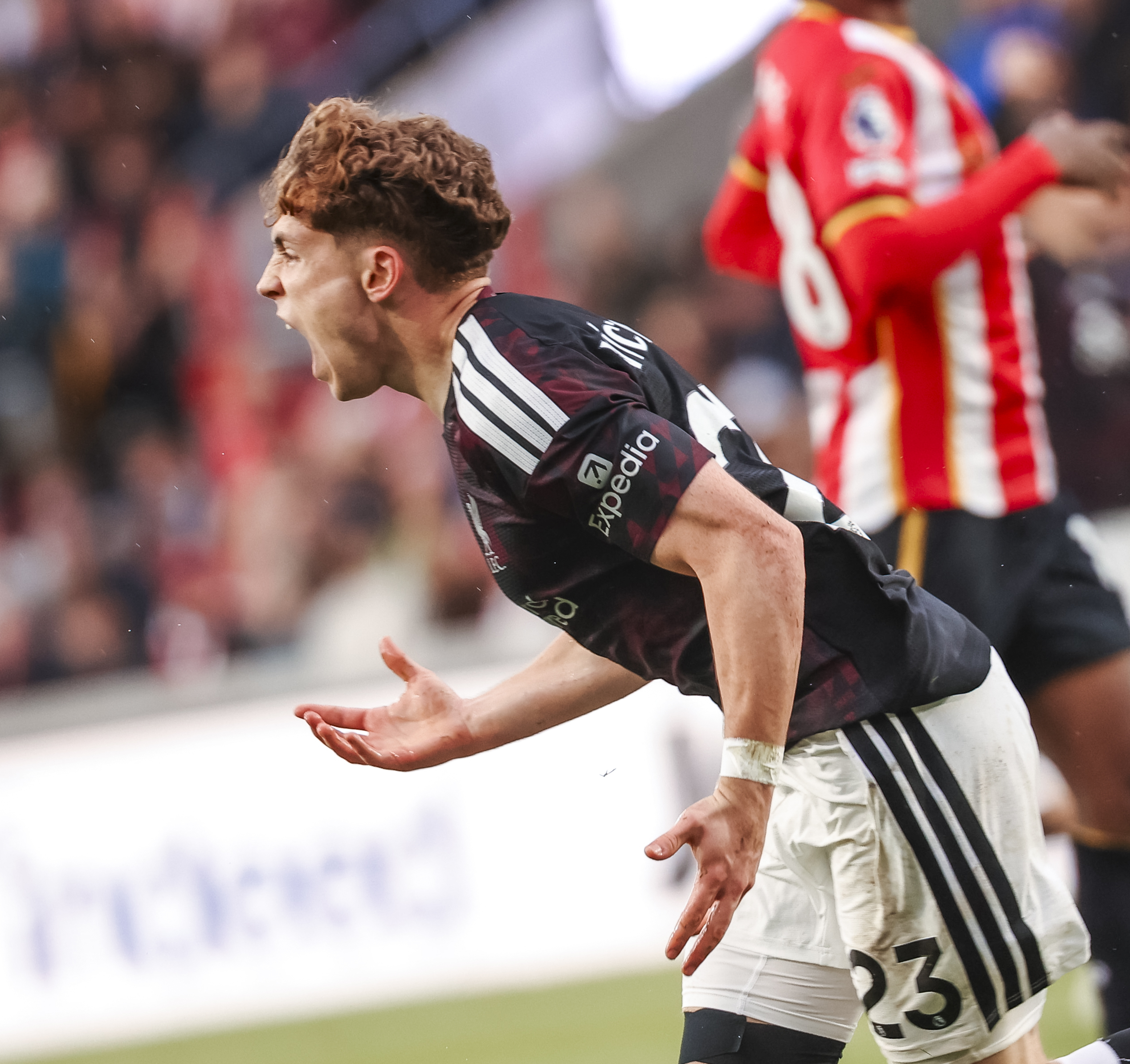 Goal celebration v Brentford - 17/10/2026 (9)