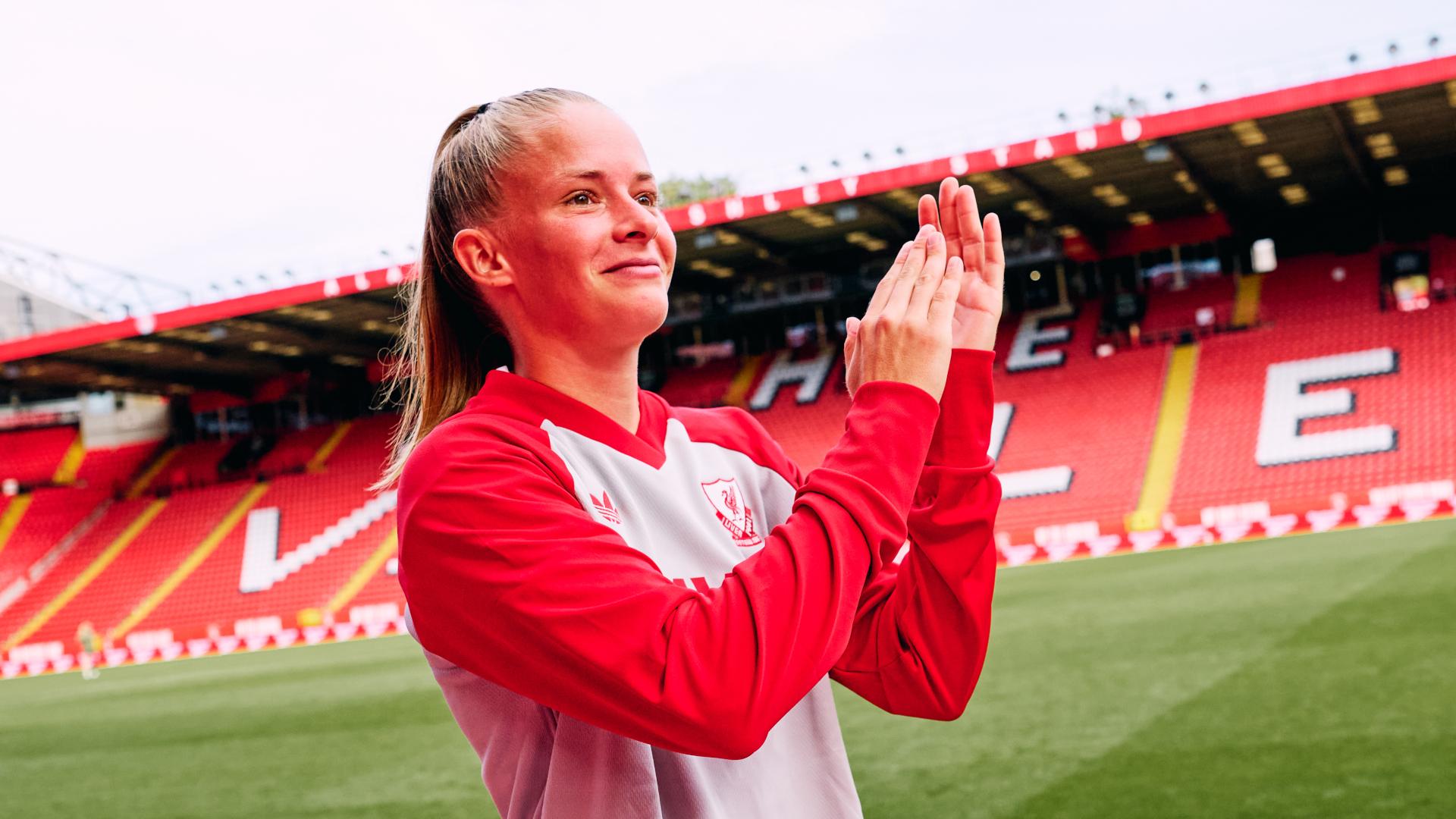 Vivien Endemann nominated for WSL Player of the Month award