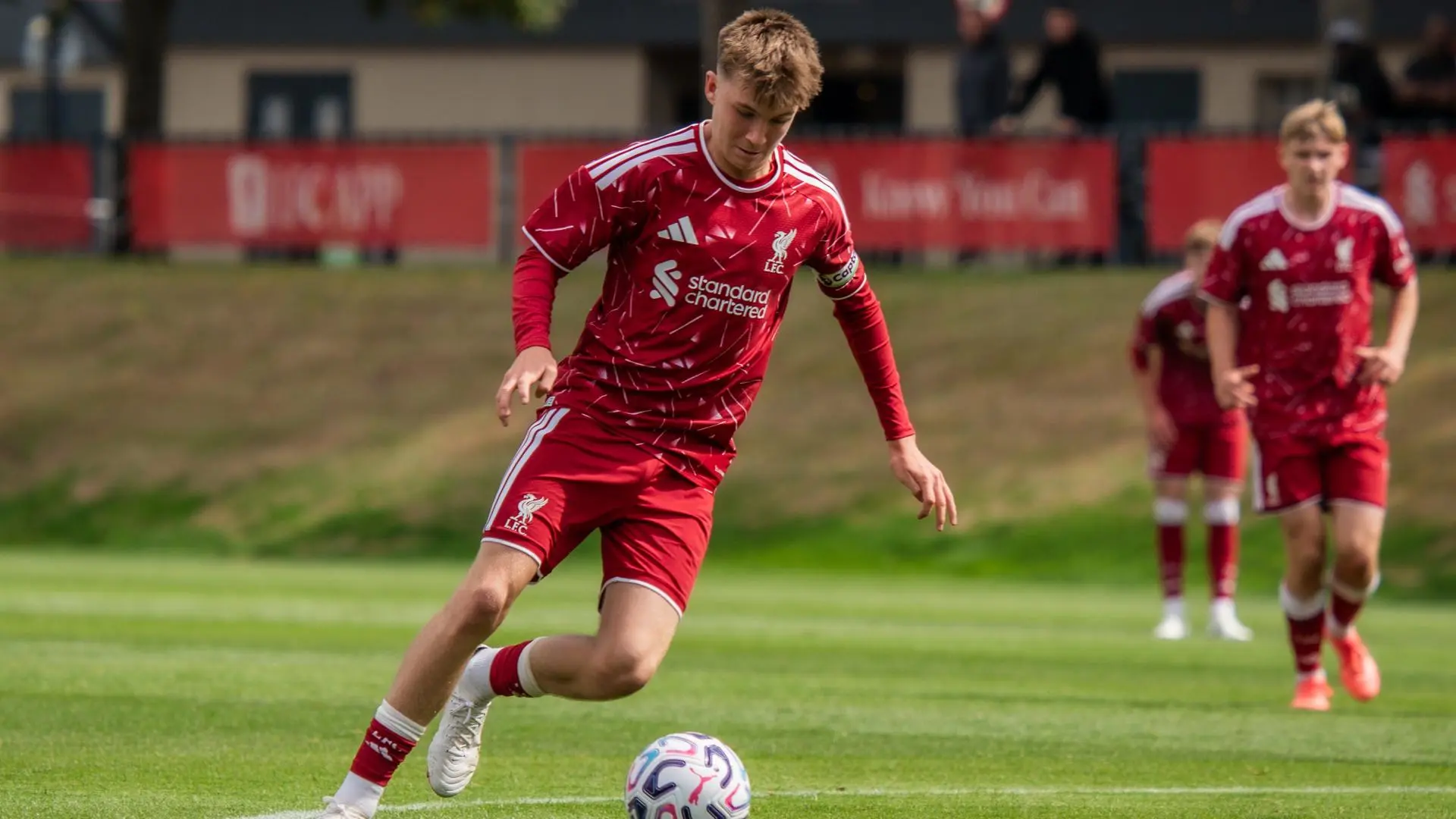 Video: Finn Inglethorpe scores from near halfway line for LFC U18s