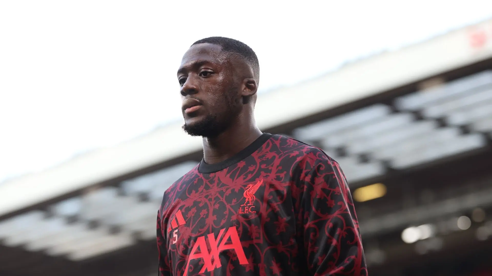 Liverpool v Manchester United: Team news