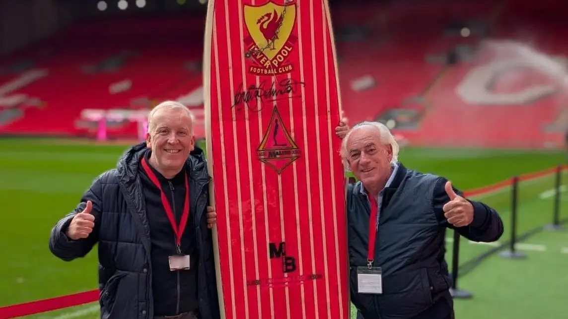 Craig Johnston reunited with special surfboard at LFC Museum