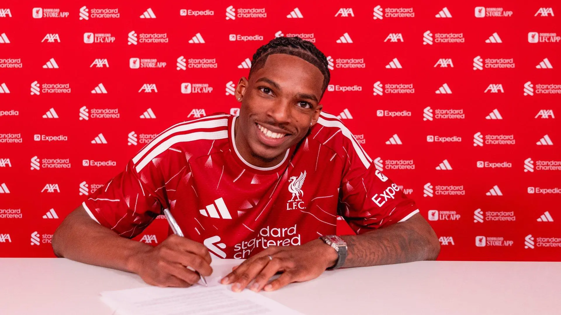 Liverpool complete signing of Jeremy Jacquet