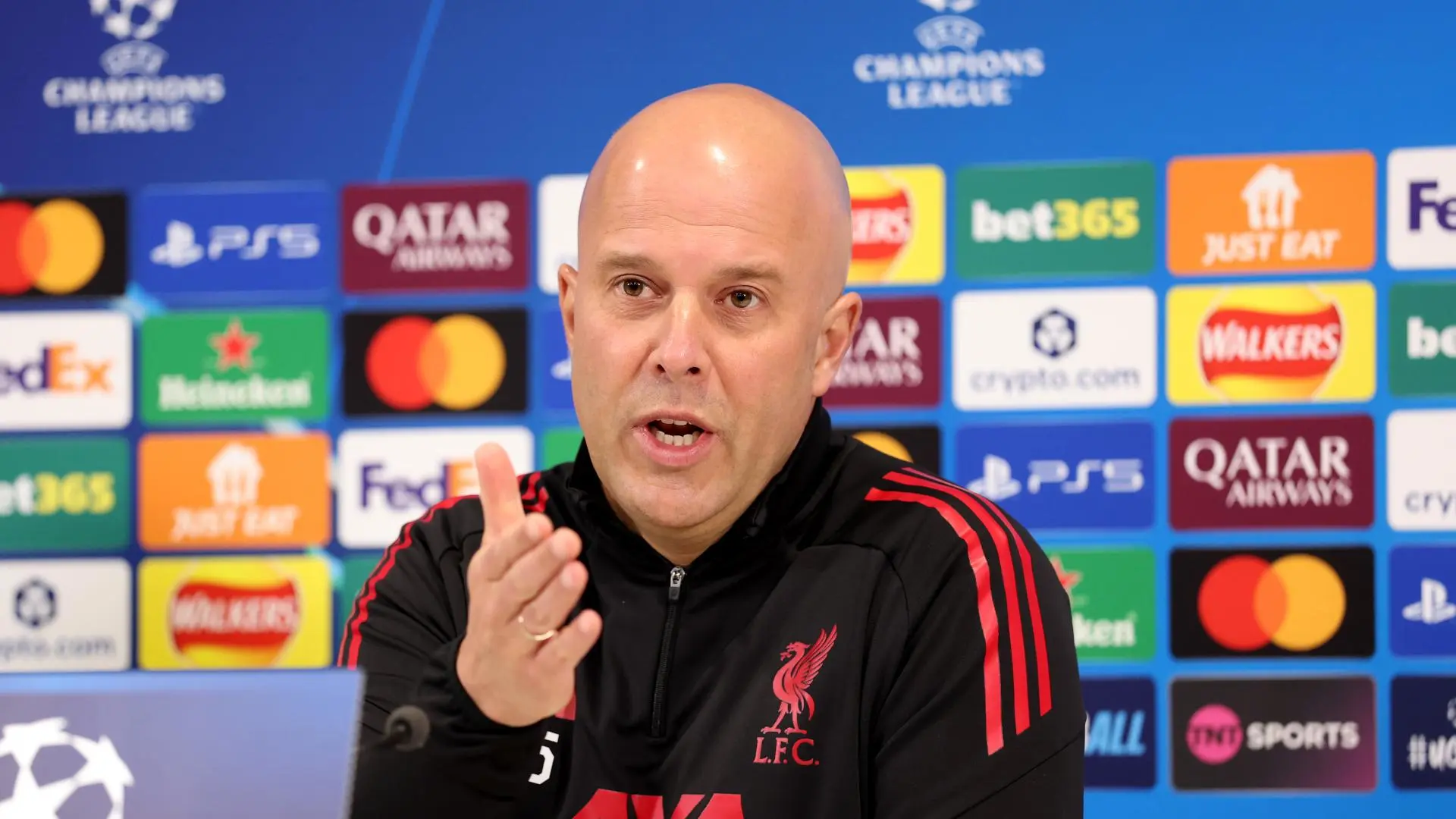 Arne Slot press conference: 'We have to embrace the pressure against Galatasaray'