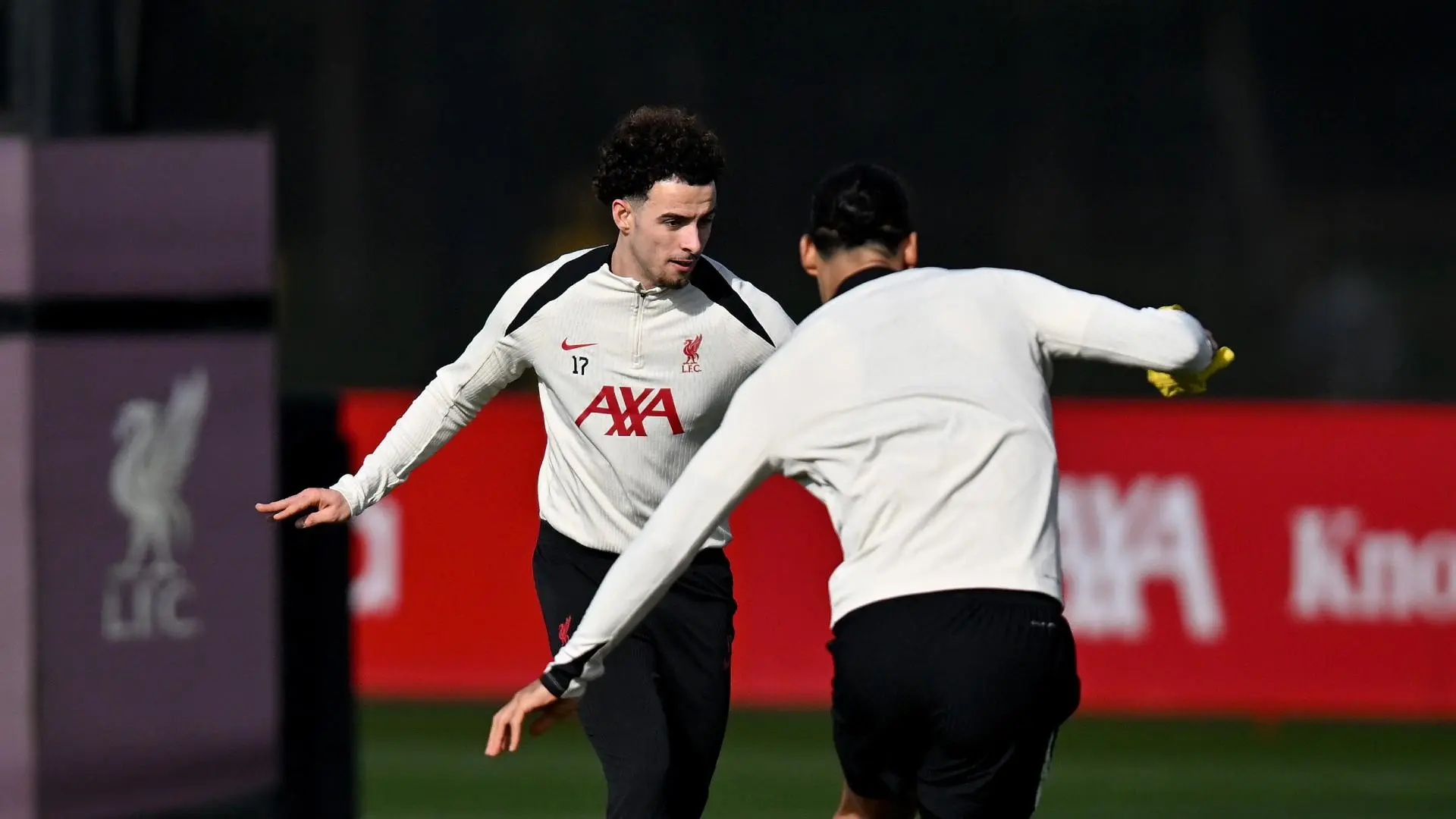 Fulham v Liverpool: Team news