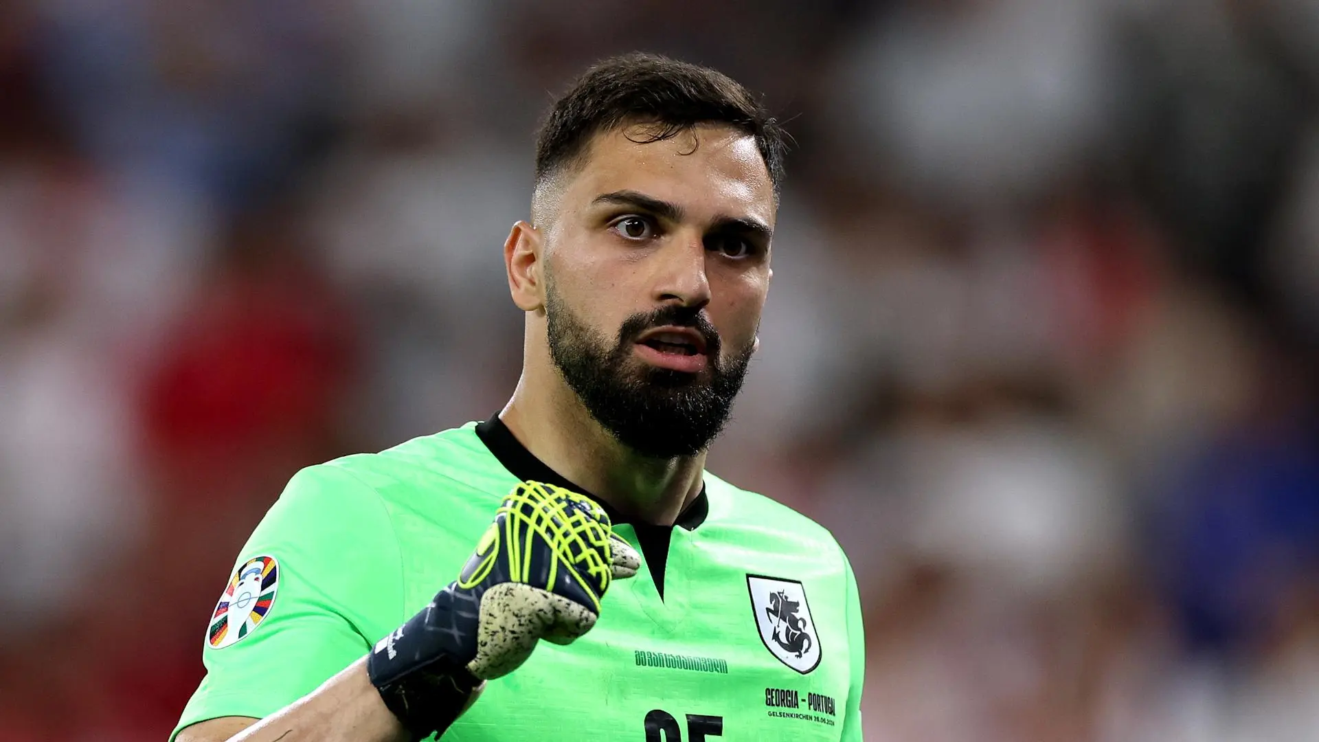 Liverpool agree deal to sign Giorgi Mamardashvili