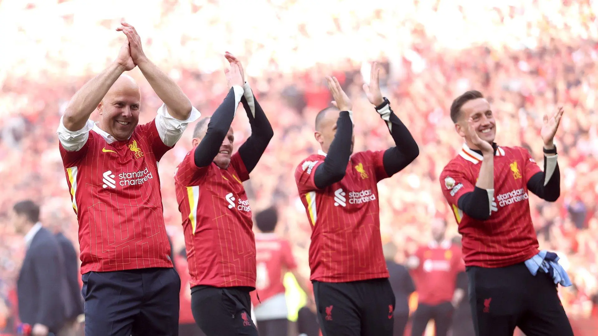 Arne Slot pays tribute to the 'crucial' team behind the team at Liverpool