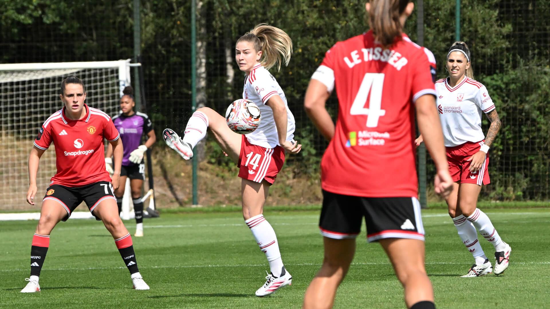 Women's friendly highlights: Manchester United 1-2 Liverpool