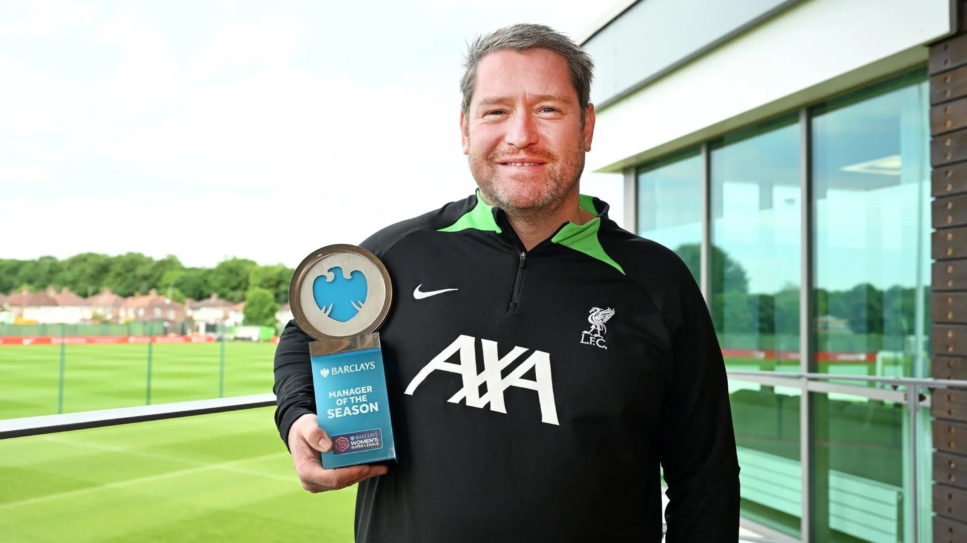 Matt Beard named WSL Manager of the Season at LMA Awards