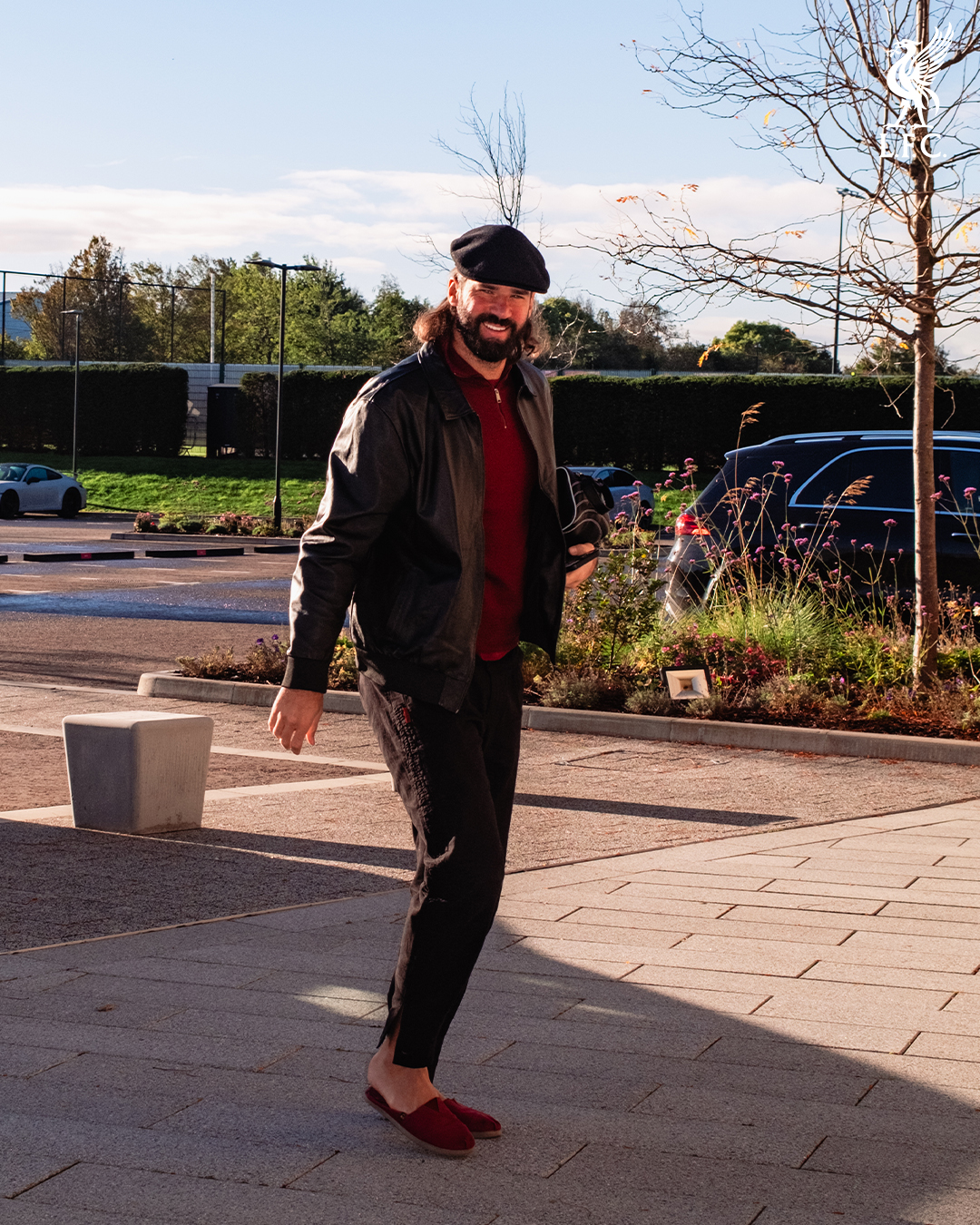 Arrivals gallery - 8/10/2026 (11)