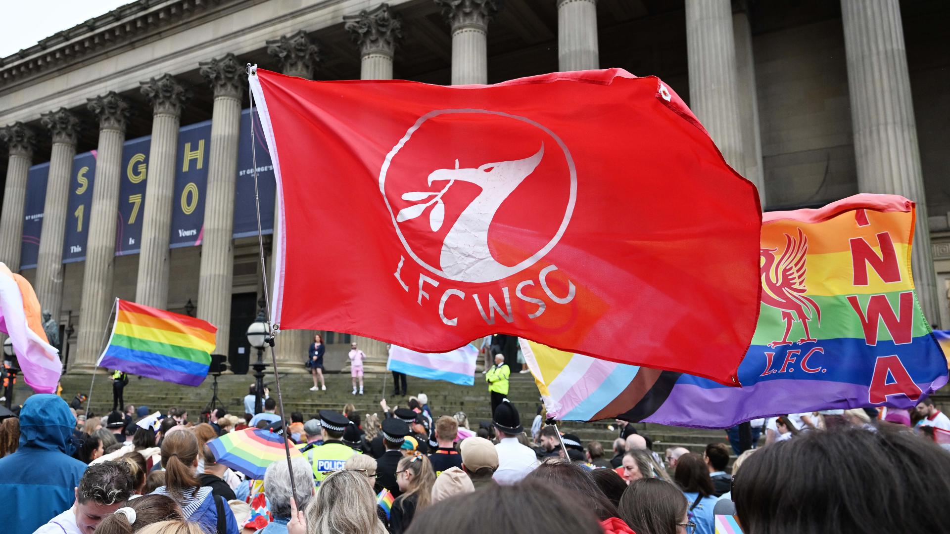 Liverpool FC supports Rainbow Laces campaign