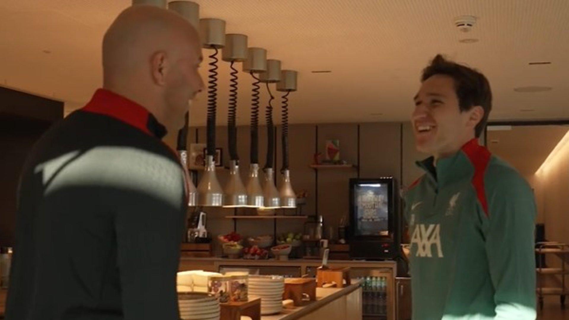 'Good to see you!' - Watch Federico Chiesa and Arne Slot meet at AXA Training Centre