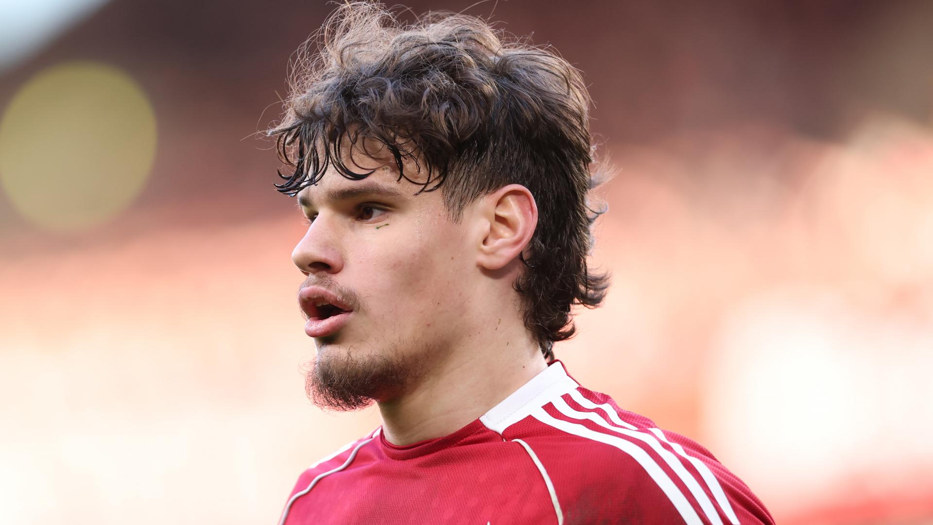 Milos Kerkez on LFC responsibility, 'legend' Robertson and Salah thanks