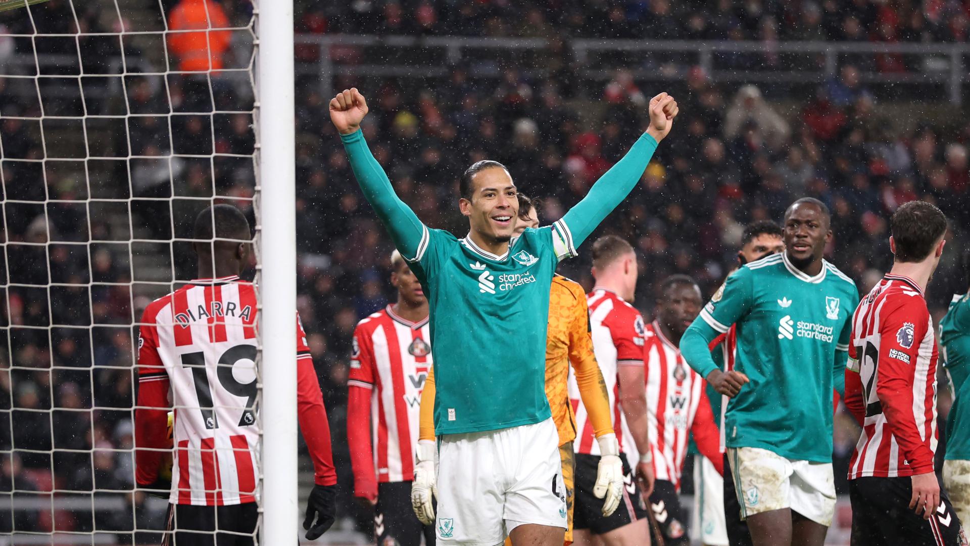 Virgil van Dijk header secures Liverpool victory at Sunderland