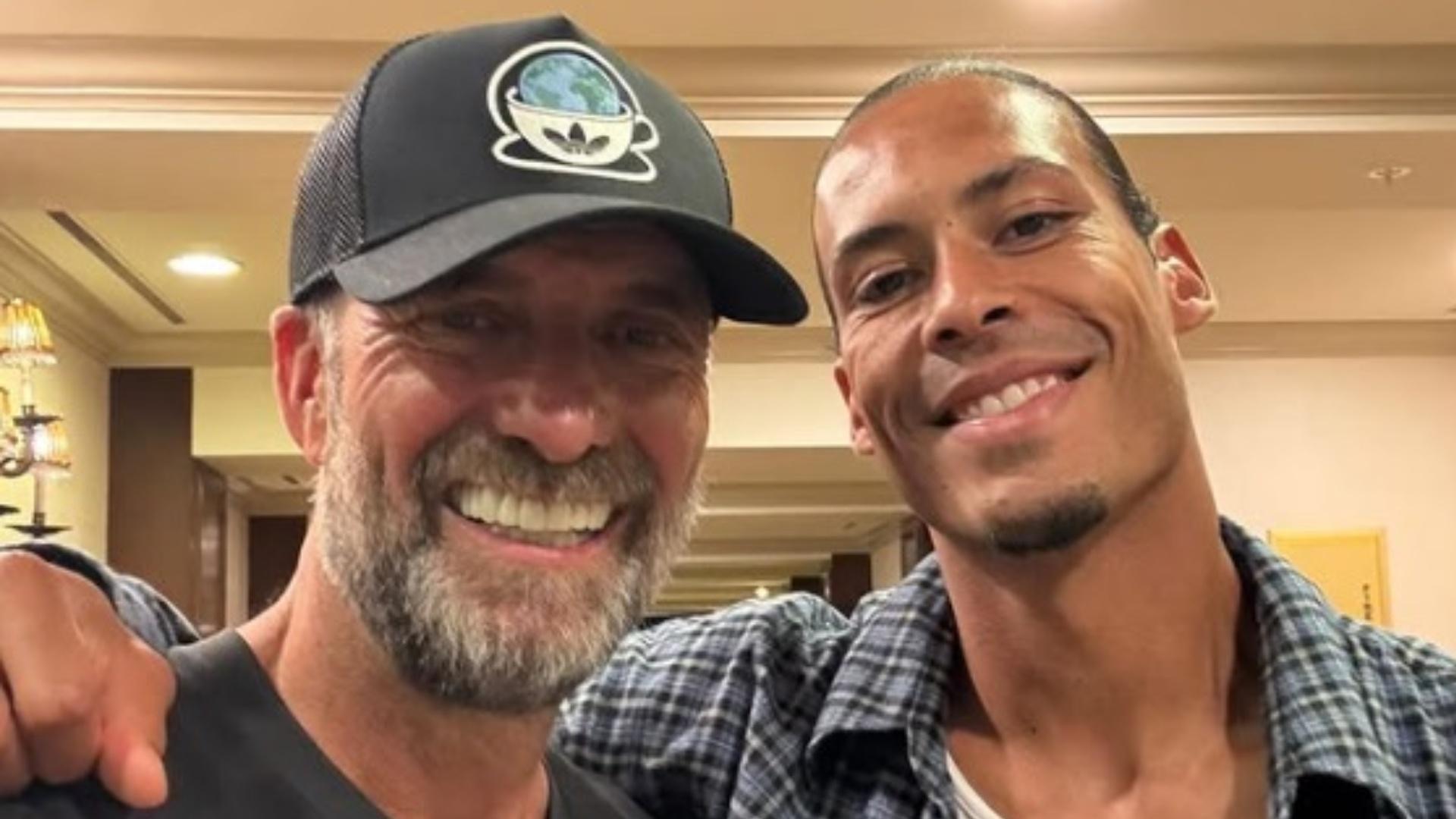 A Liverpool reunion: Virgil van Dijk meets up with Jürgen Klopp at World Cup
