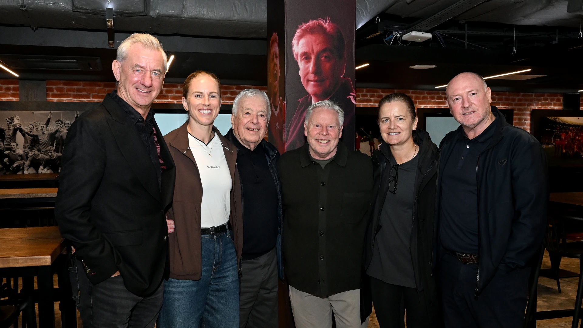 Forever Reds lounge - 08/10/26