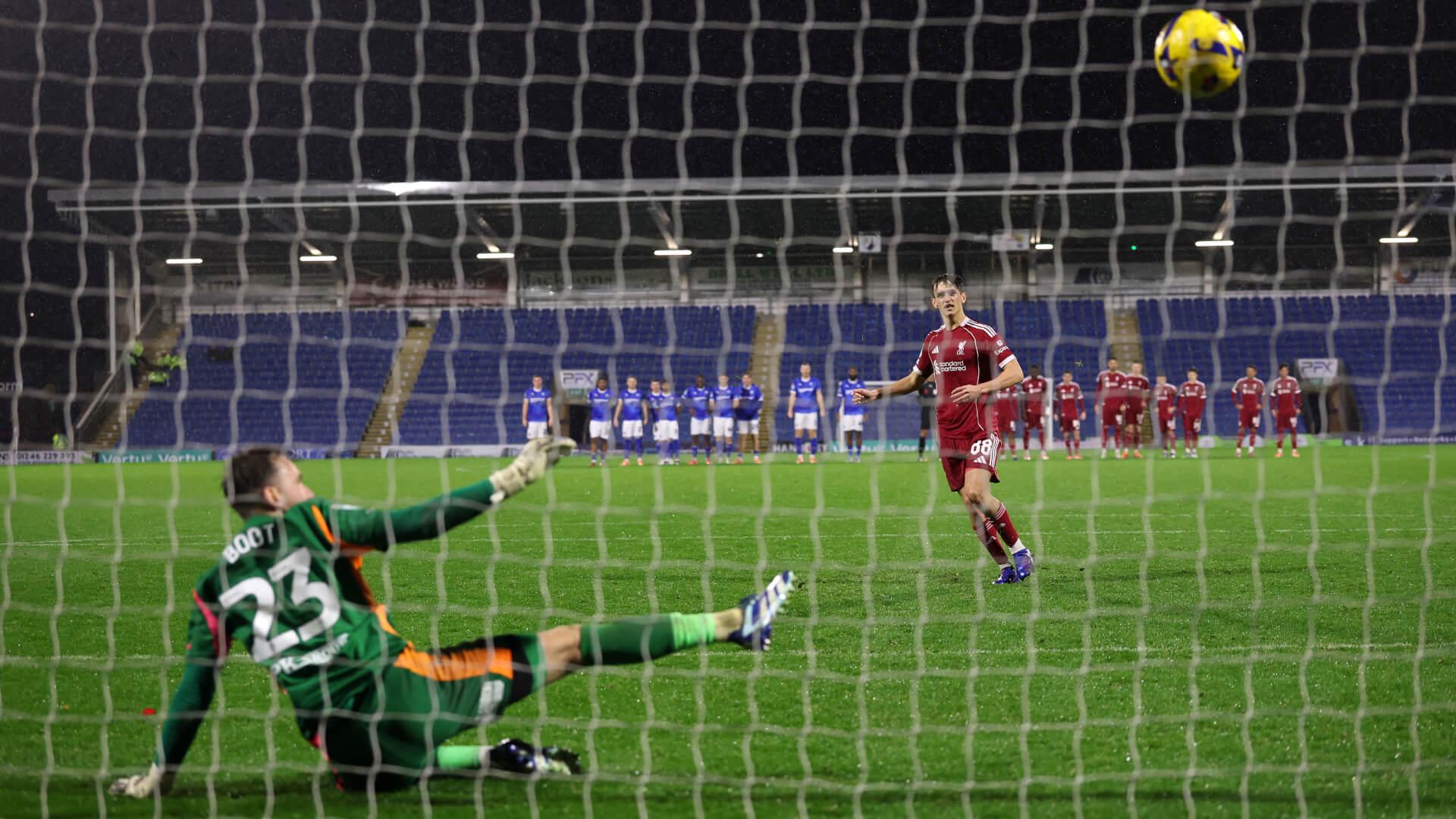 Watch the goals from Chesterfield 2-2 Liverpool U21s (10-11 on penalties)