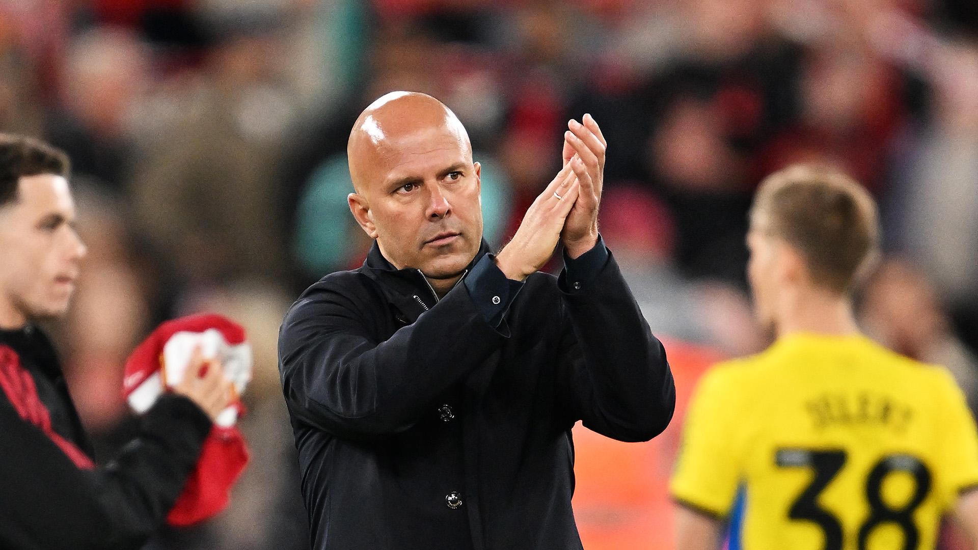 Arne Slot press conference: Ekitike red card, Chiesa performance and Isak's first LFC goal
