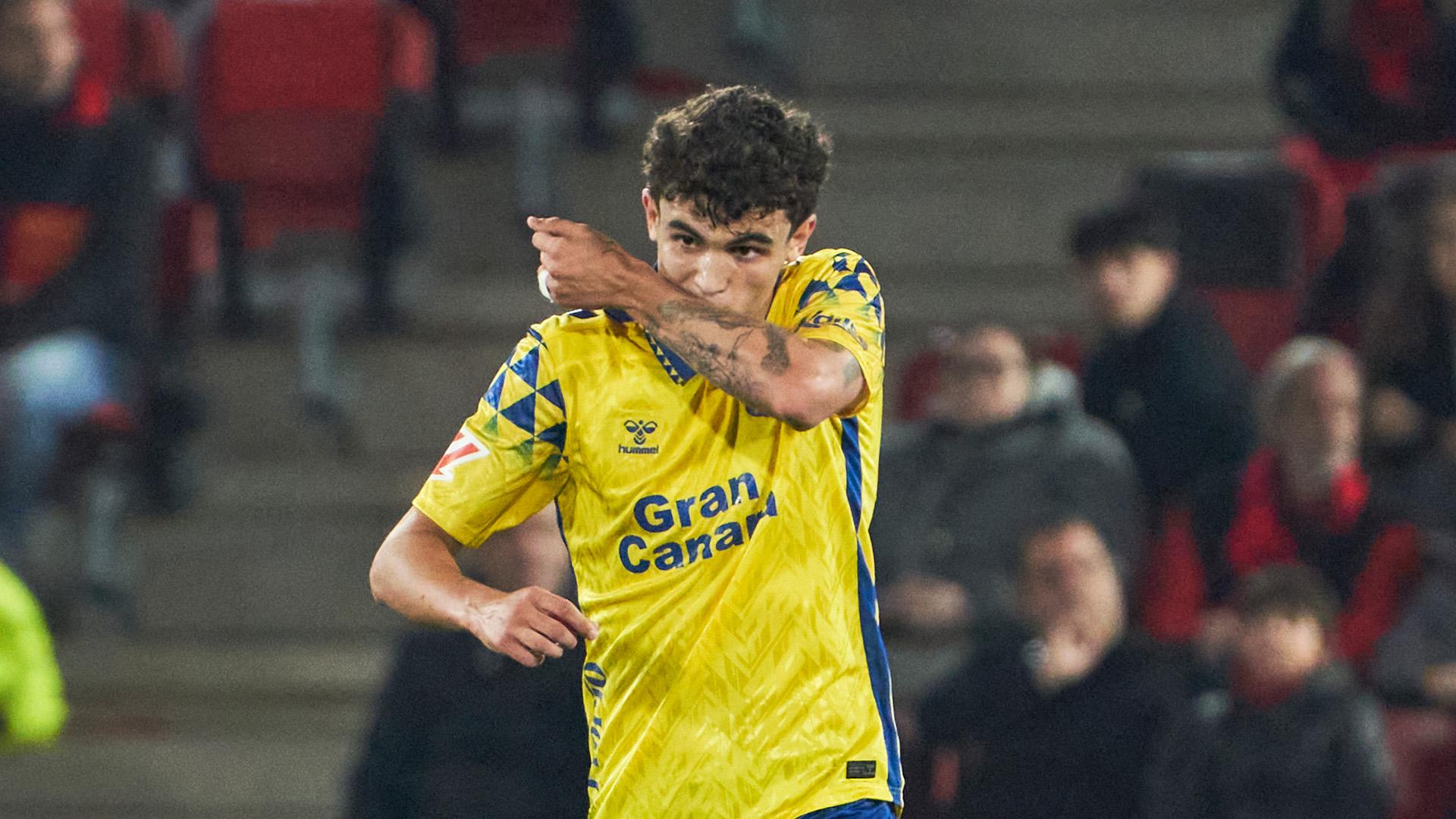 Loan watch: Stefan Bajcetic scores as six Reds feature across weekend