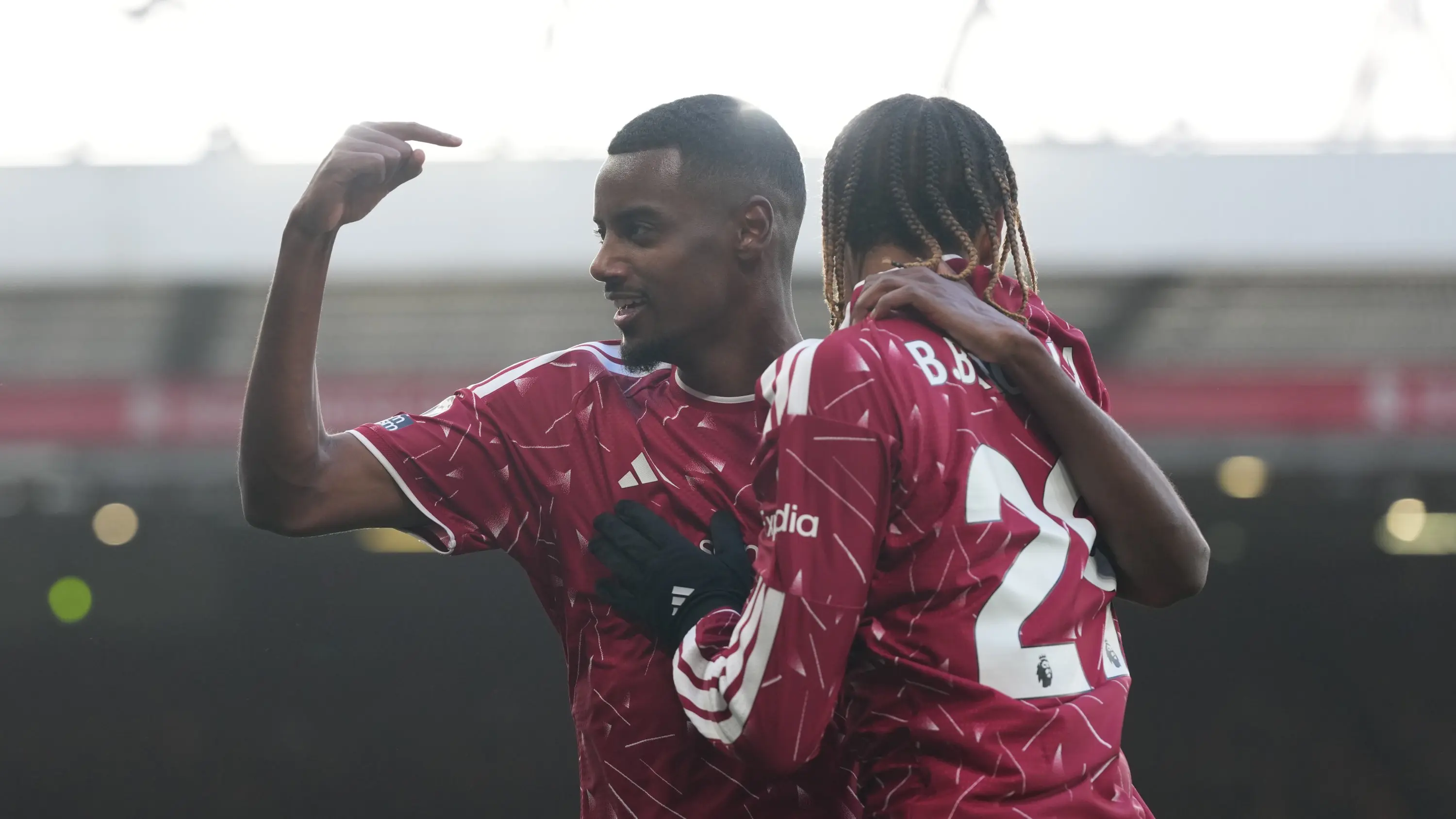 Alexander Isak Brighton reaction 25.10.2026