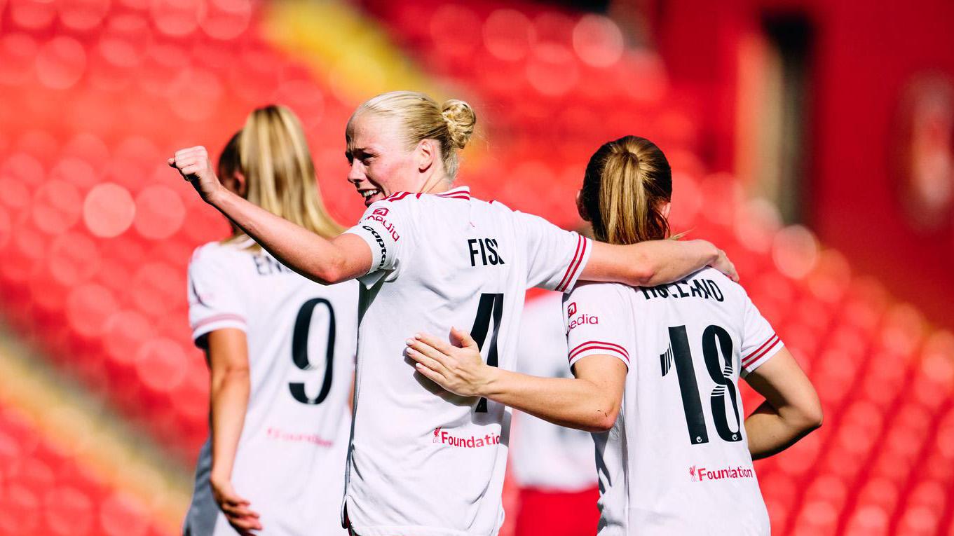 Grace Fisk scores twice as LFC Women defeat Charlton in WSL opener