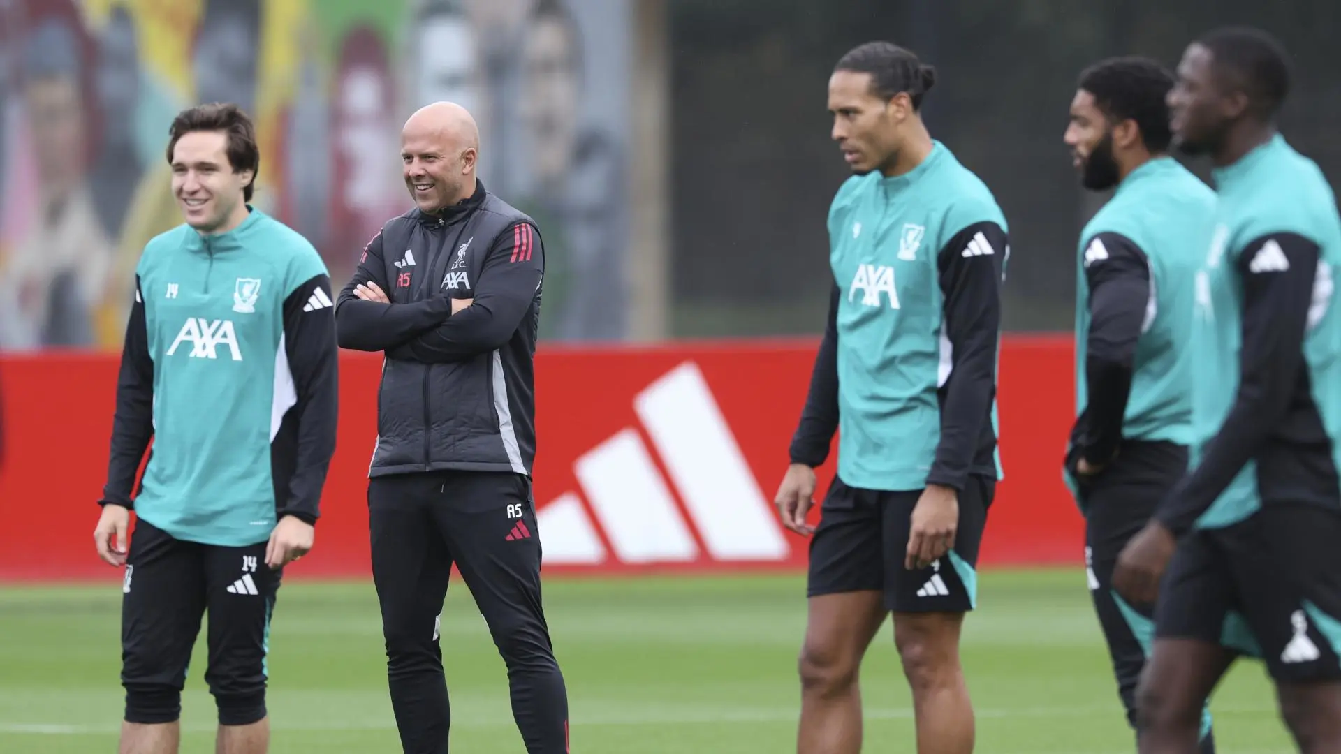 Liverpool confirm 21-man squad for Eintracht Frankfurt clash