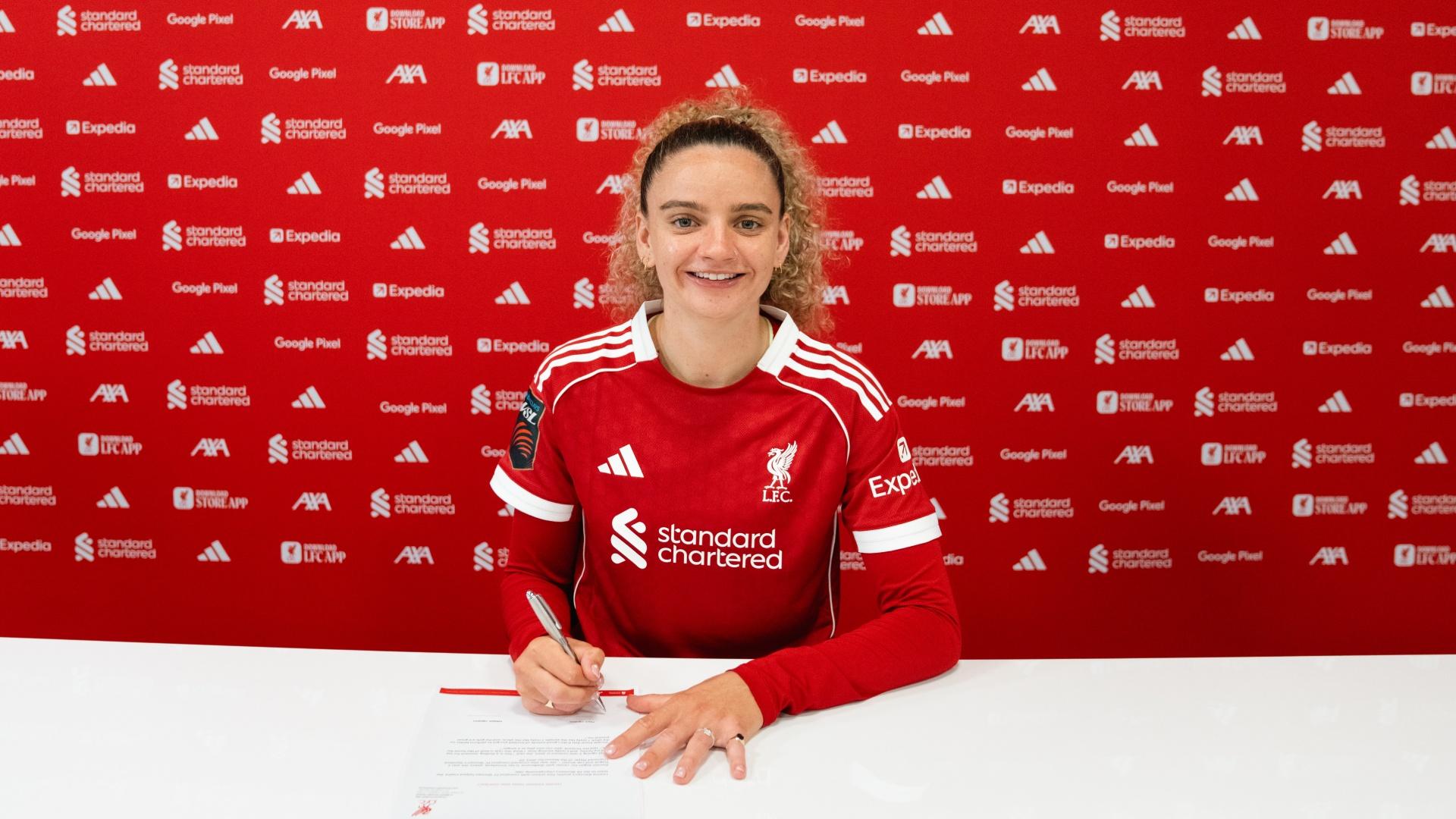 Leanne Kiernan signs new Liverpool FC Women contract