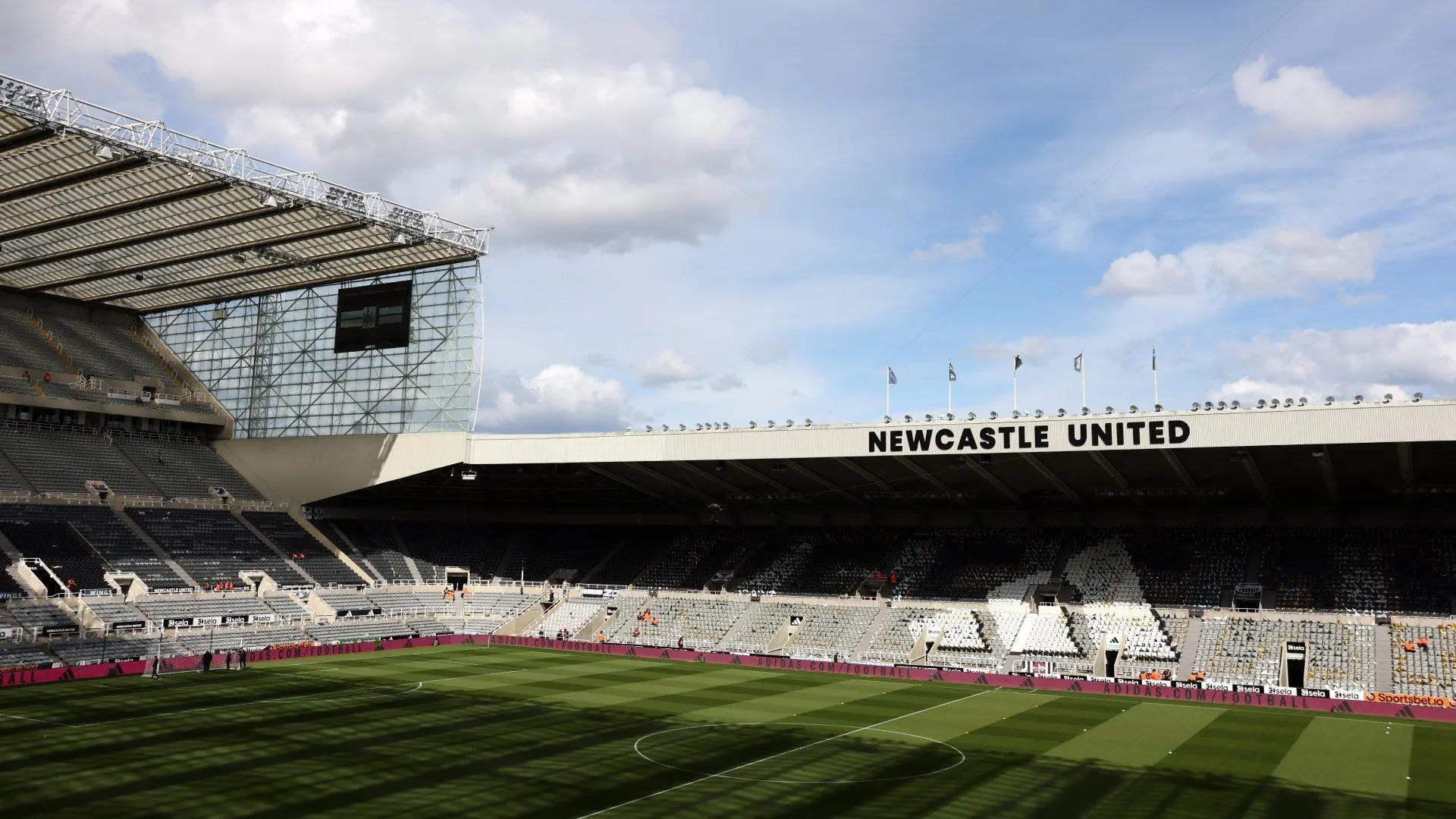 Newcastle United v Liverpool: TV channels, live commentary and highlights guide