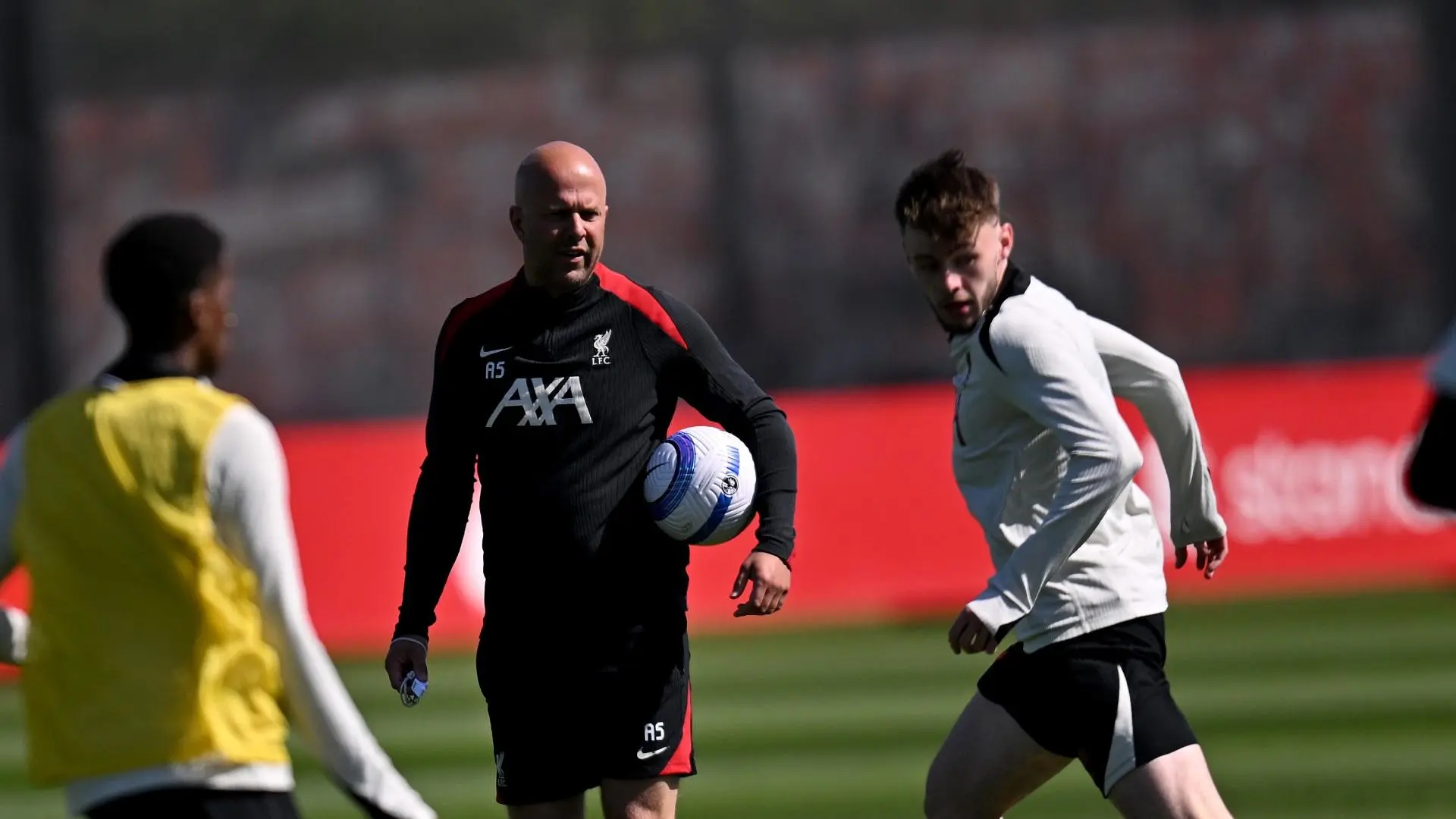 Liverpool v West Ham United: Team news