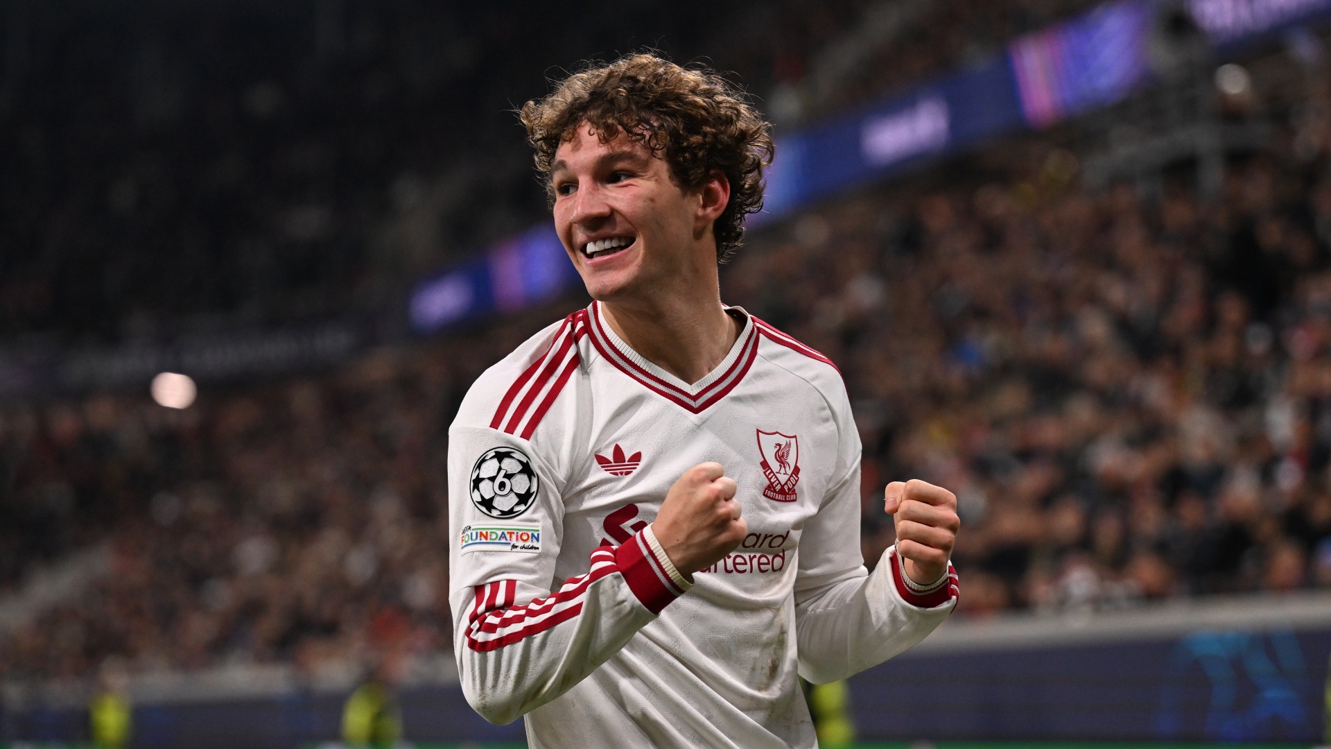 lewis-koumas-liverpool-fc-141026-4