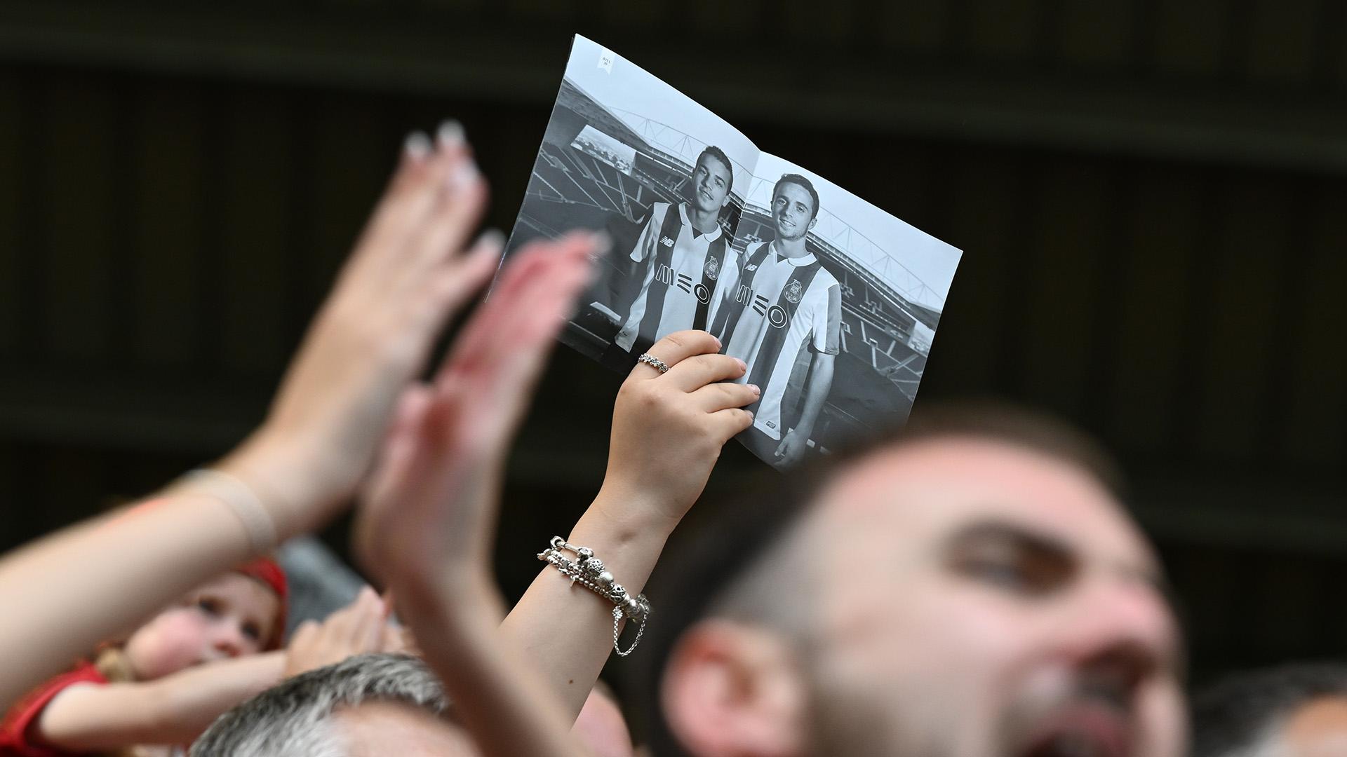 Volunteers invited to lay out Diogo Jota and Andre Silva mosaic at Anfield