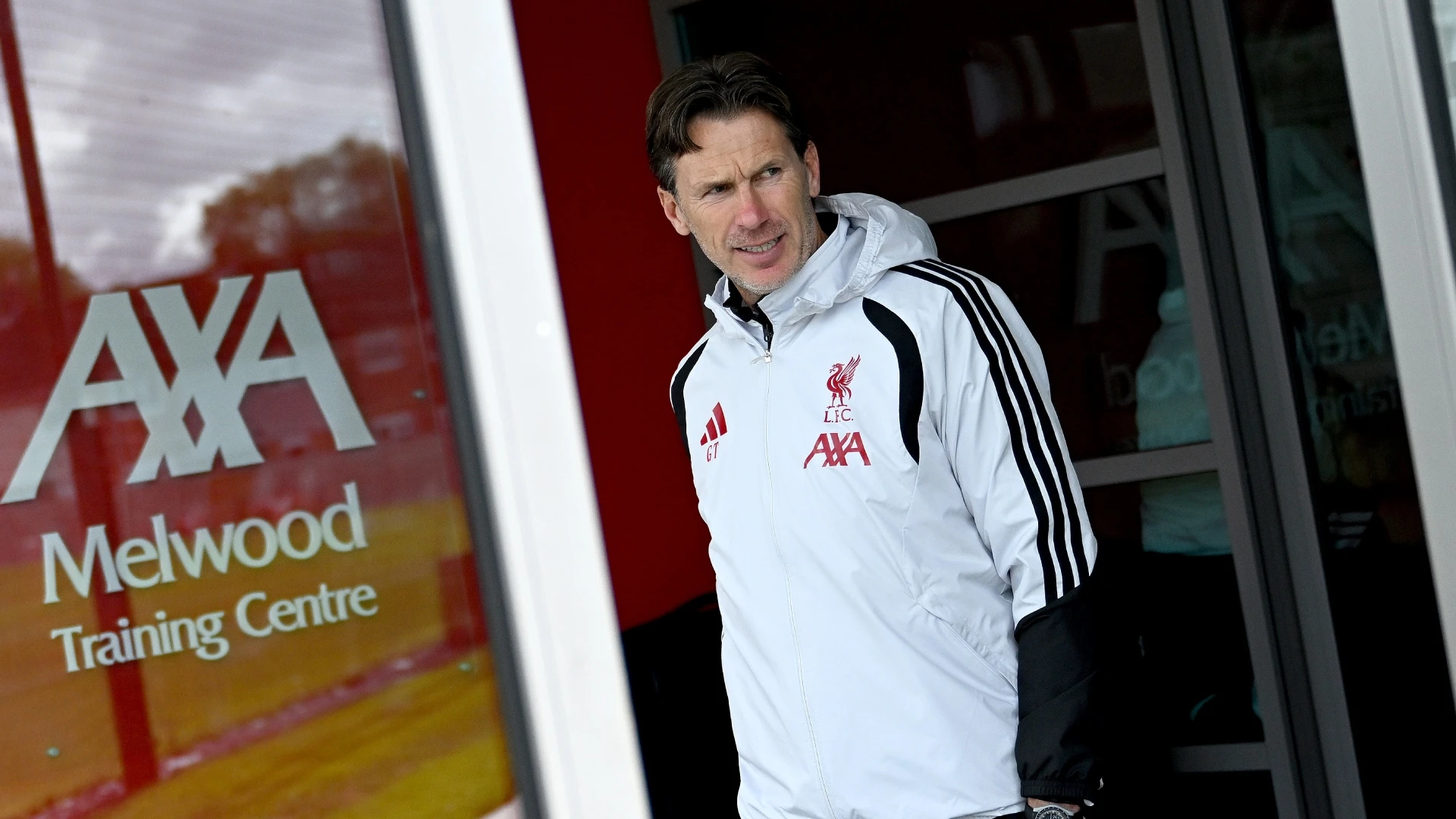 gareth-taylor-liverpool-fc-women-121026