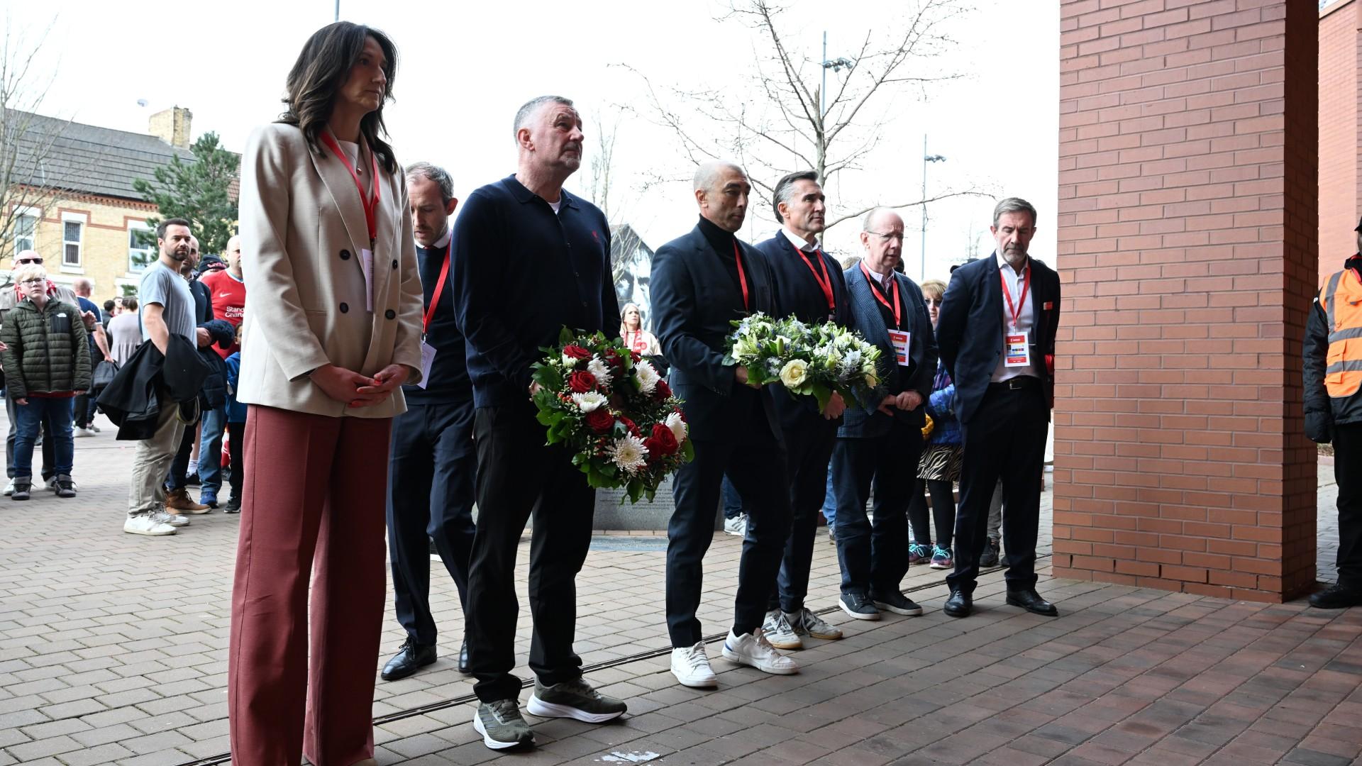 Chelsea lay wreath at Hillsborough Memorial