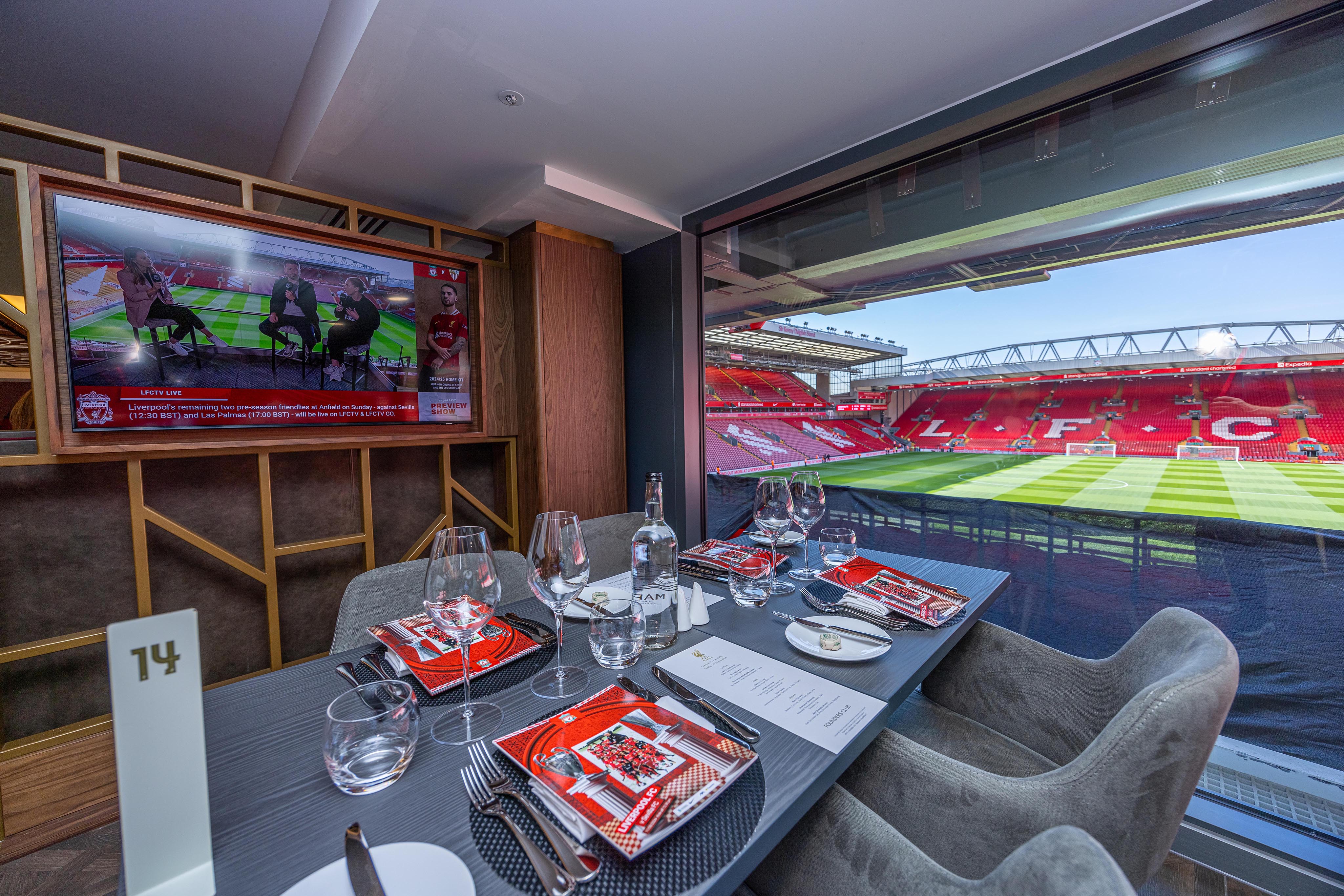 Founders Lounge Image 3