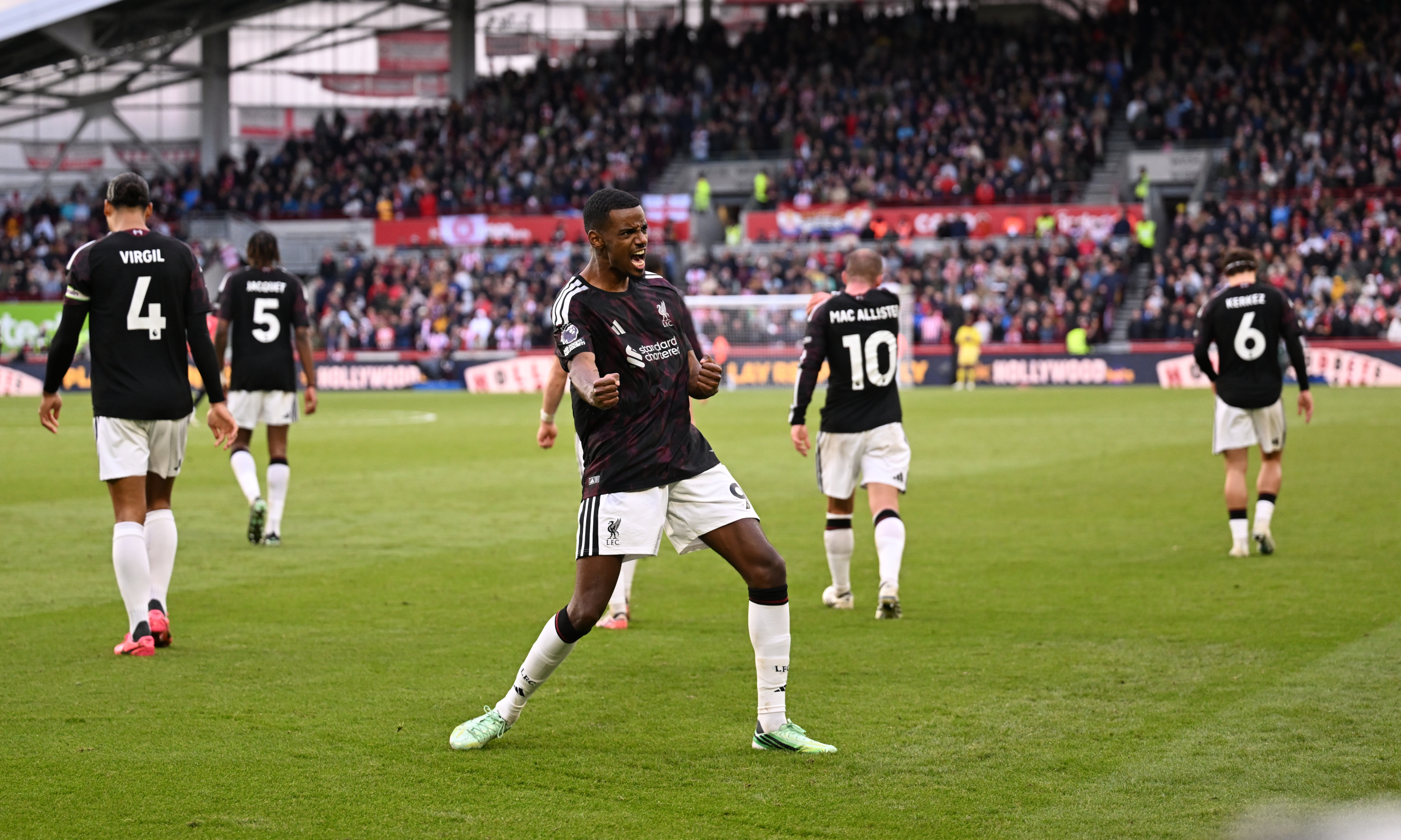 Goal celebration v Brentford - 17/10/2026
