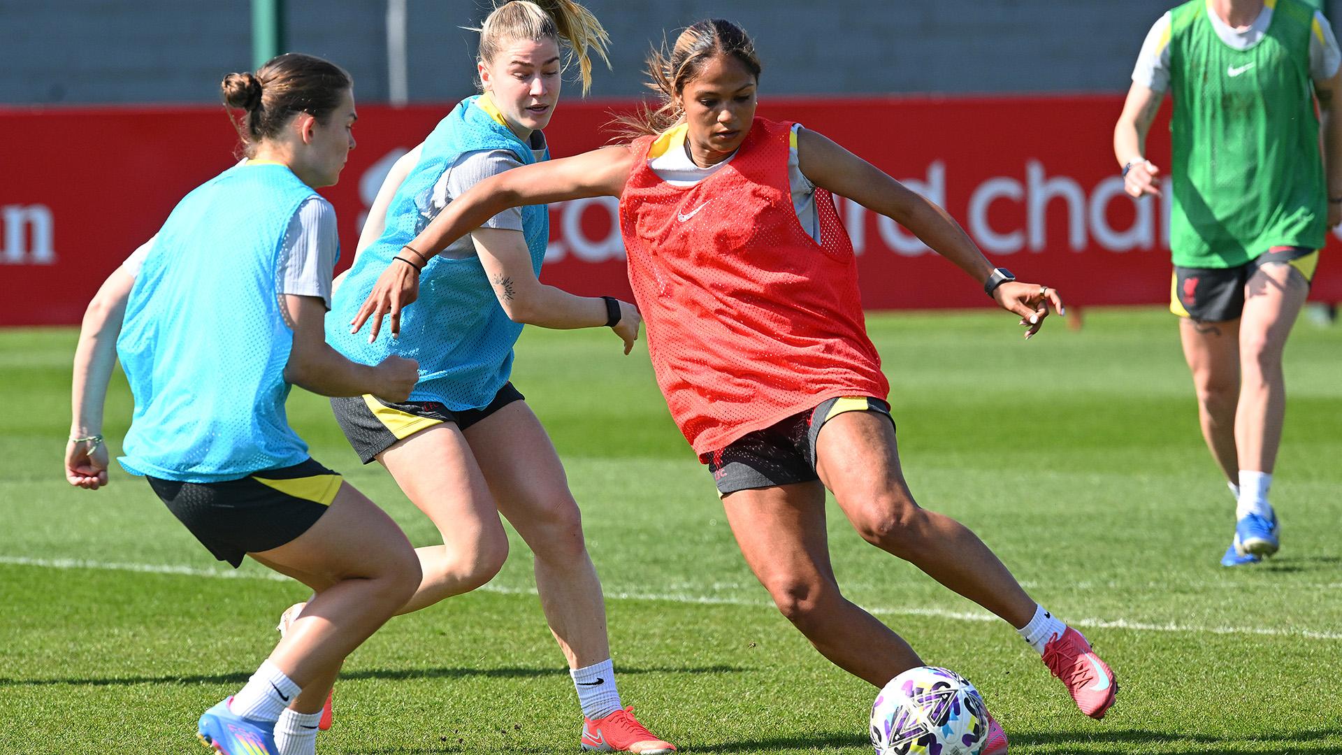Training photos: Liverpool prepare for Women's FA Cup semi-final at Chelsea